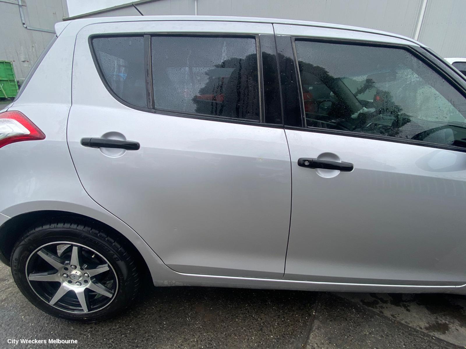 SUZUKI SWIFT RIGHT FRONT DOOR WINDOW, FZ, 08/2010 - 03/2017
