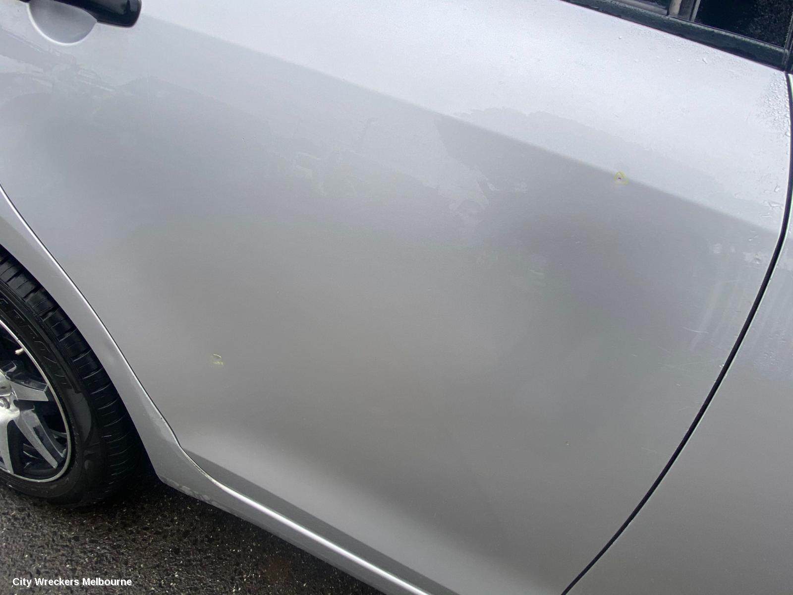 SUZUKI SWIFT RIGHT FRONT DOOR WINDOW, FZ, 08/2010 - 03/2017