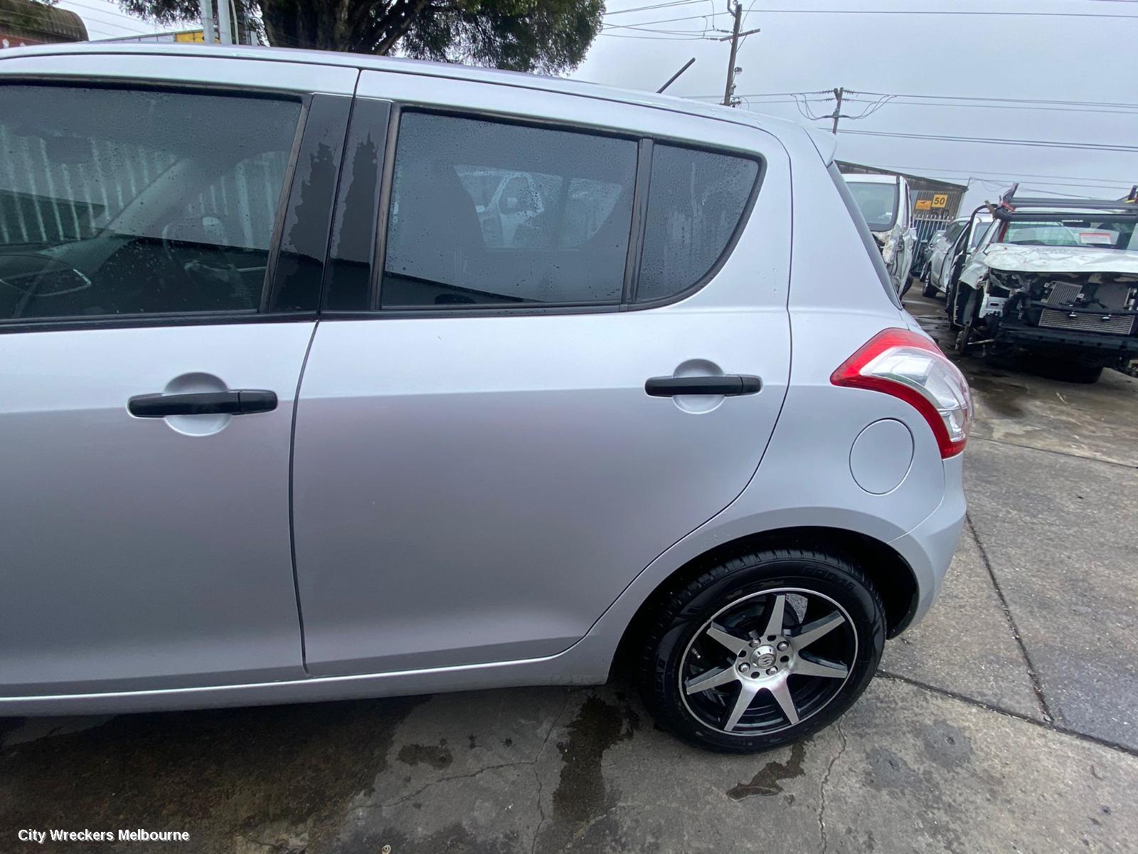 SUZUKI SWIFT RIGHT FRONT DOOR WINDOW, FZ, 08/2010 - 03/2017