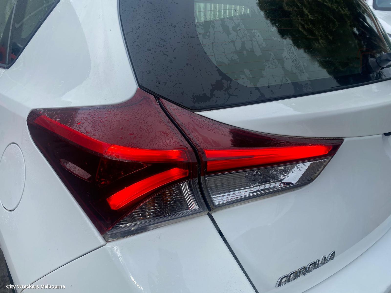 TOYOTA COROLLA SIDE STEP/SKIRT, ZRE182R 10/2012 - 06/2018