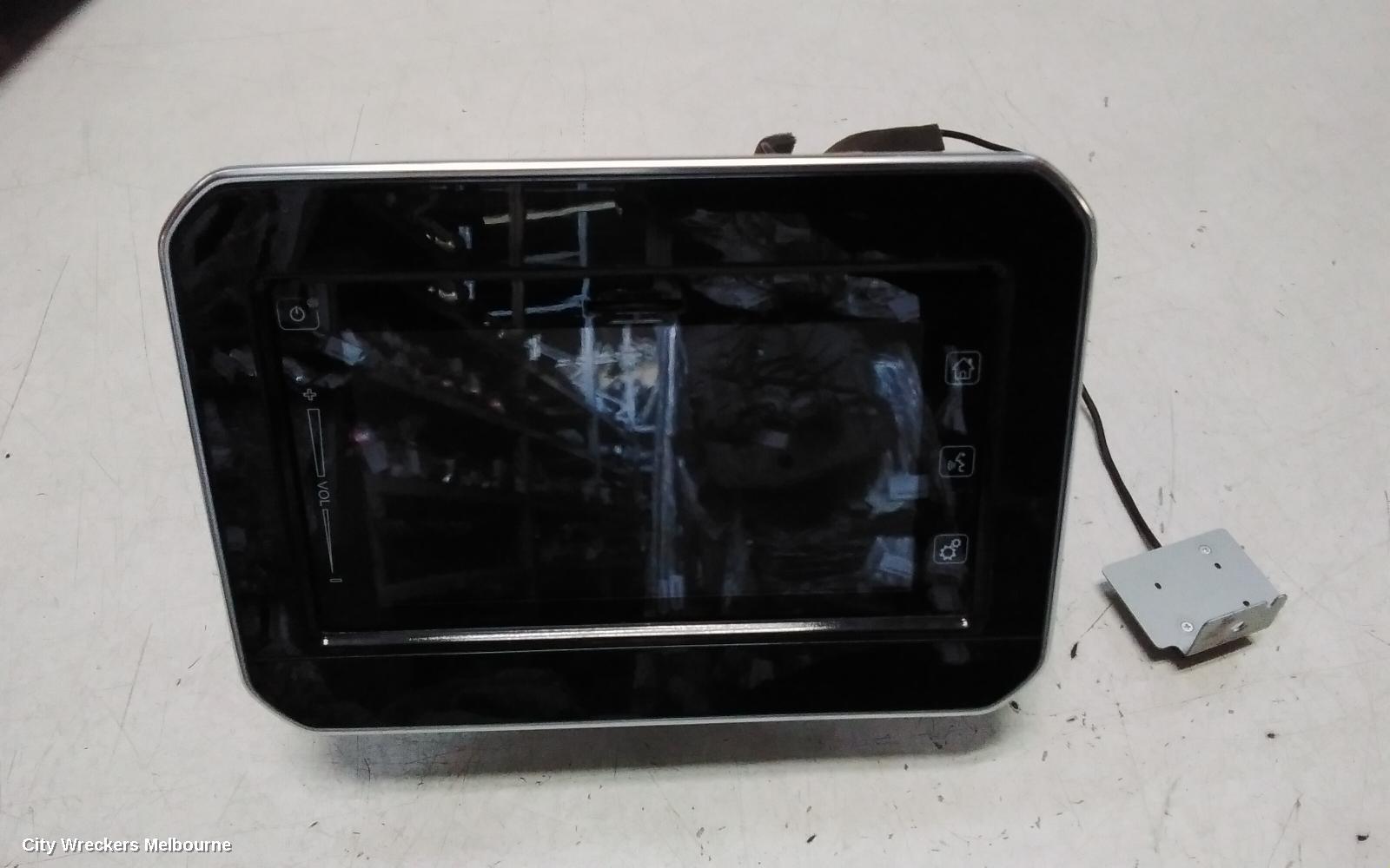 SUZUKI IGNIS RADIO/CD/DVD/SAT/TV, DISPLAY UNIT, 7IN TOUCH SCREEN, SAT NAV TYPE, MF, 11/2016 - 08/2021