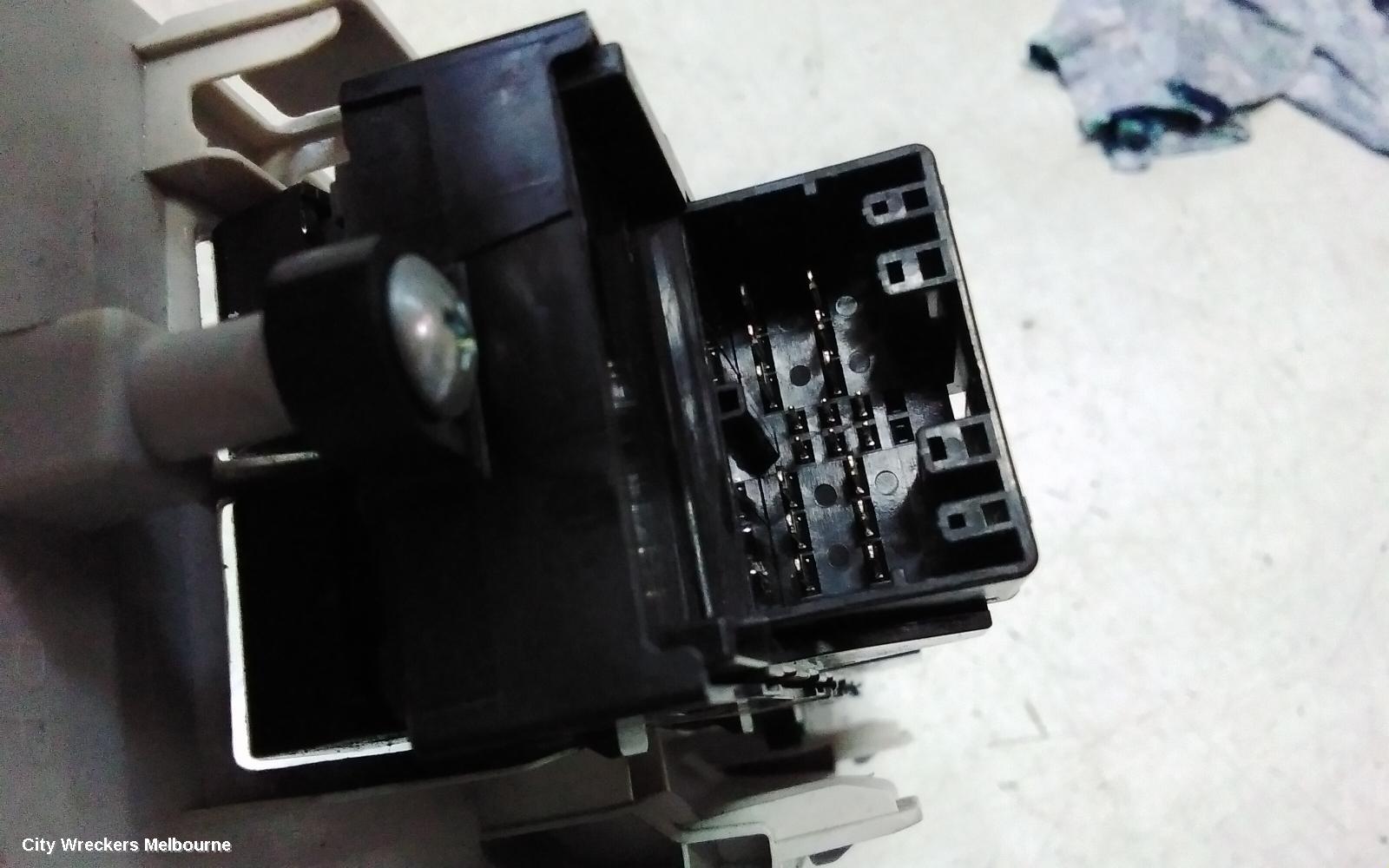 SUZUKI IGNIS PWR DR WIND SWITCH, RH FRONT (MASTER SWITCH), MF, 11/2016 ONWARDS