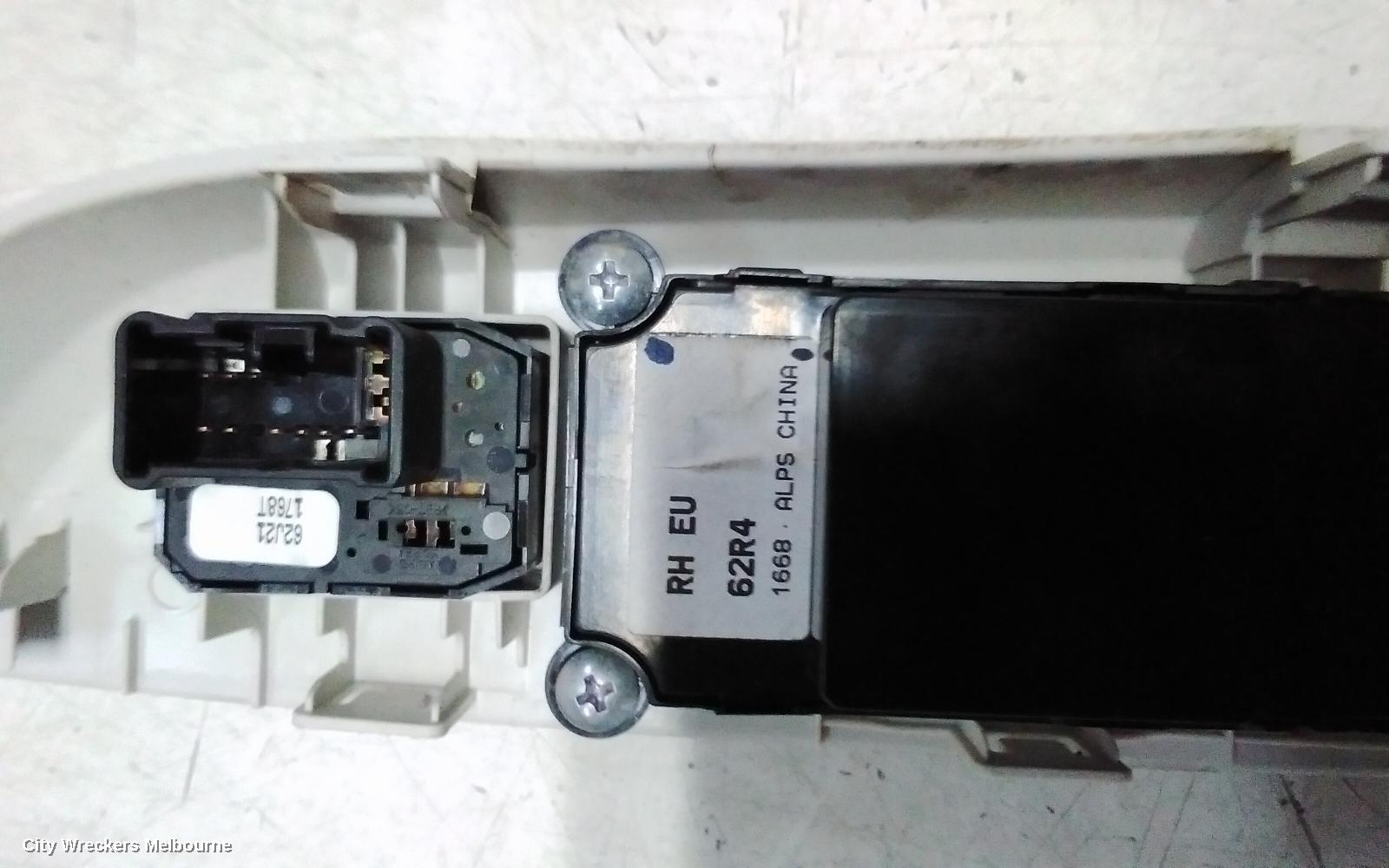 SUZUKI IGNIS PWR DR WIND SWITCH, RH FRONT (MASTER SWITCH), MF, 11/2016 ONWARDS