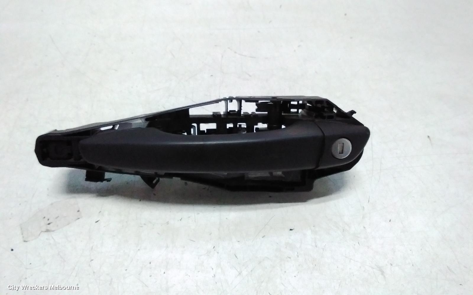 PEUGEOT EXPERT DOOR HANDLE, K0, LH FRONT, OUTER, BLACK, NON KEYLESS ENTRY TYPE, 04/2018 ONWARDS