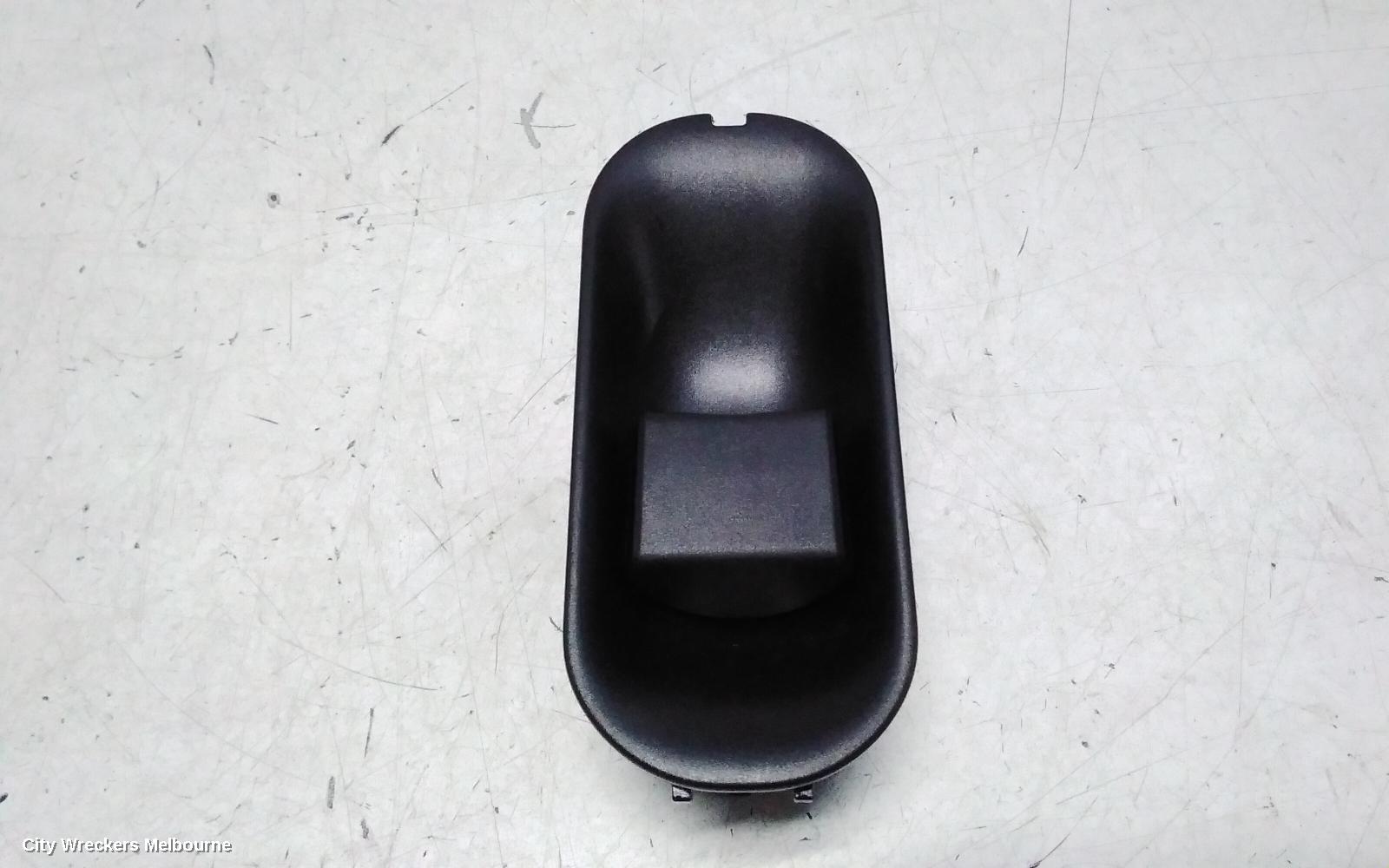PORSCHE MACAN, 95B, 06/2014 - 12/2025, SWITCH FOR STEERING COLUMN ADJUSTMENT  - 105812946C / 7PP 953 519 F : 132695