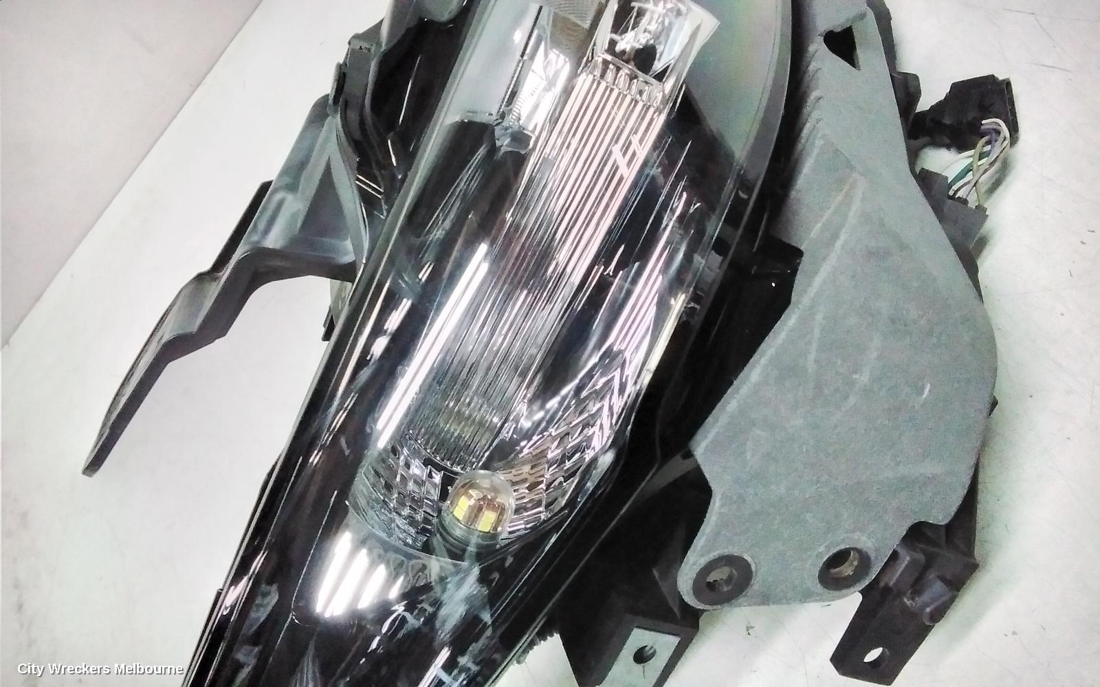 MAZDA 3 RIGHT HEADLAMP, BP, W/ LED, NON ADAPTIVE TYPE, SEDAN/HATCH, 03/2019 ONWARDS