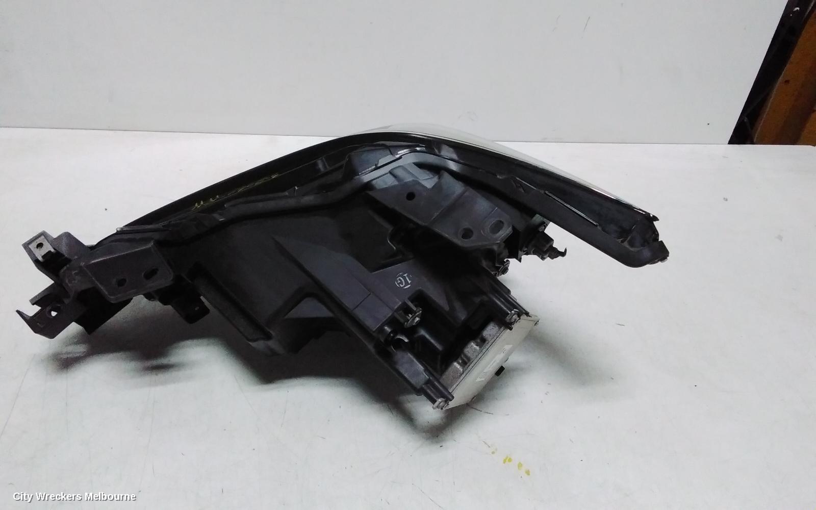 MAZDA 3 RIGHT HEADLAMP, BP, W/ LED, NON ADAPTIVE TYPE, SEDAN/HATCH, 03/2019 ONWARDS