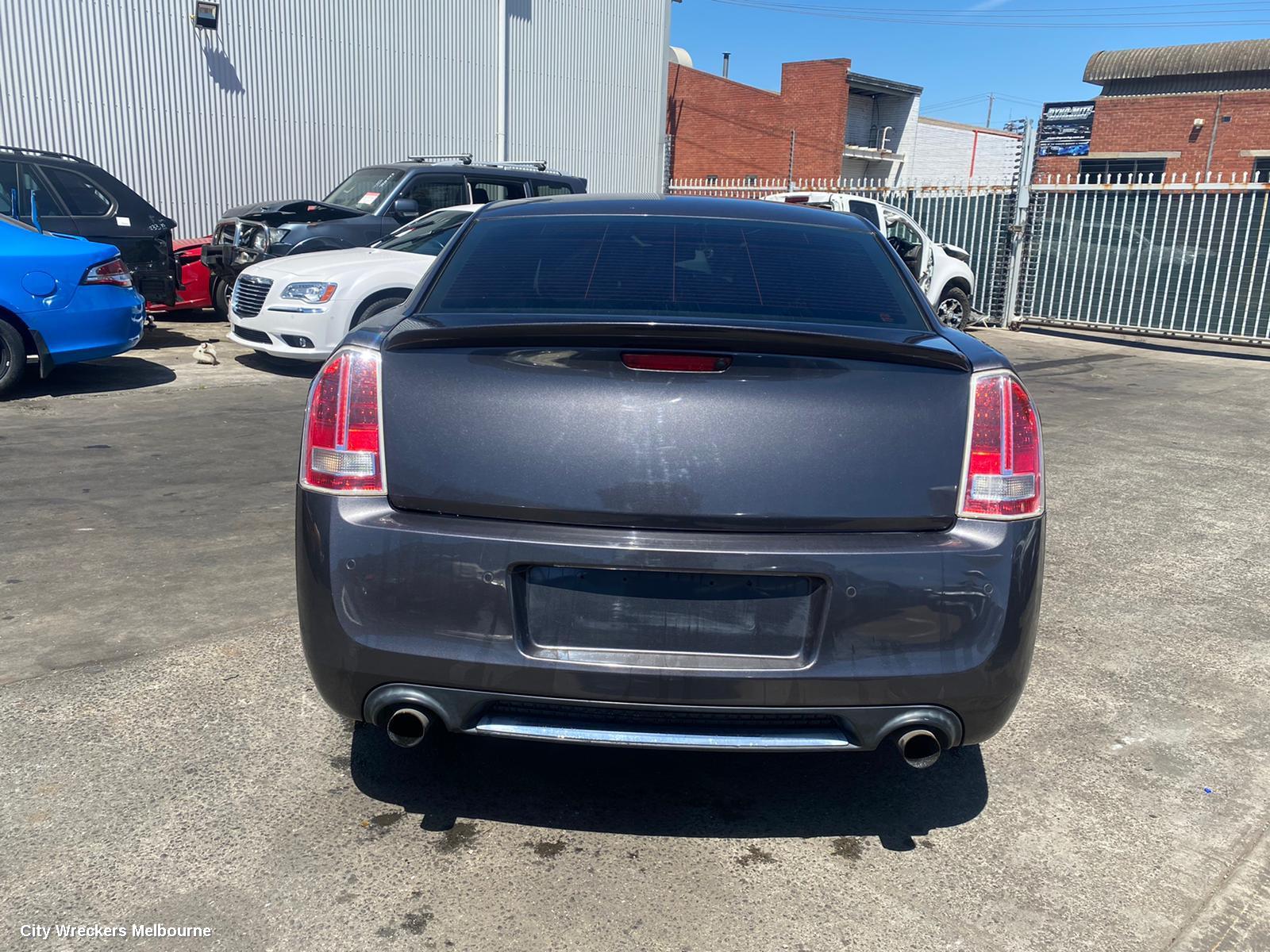 CHRYSLER 300C RIGHT DOOR MIRROR, LX, COLOUR CODED, 07/2012 ONWARDS
