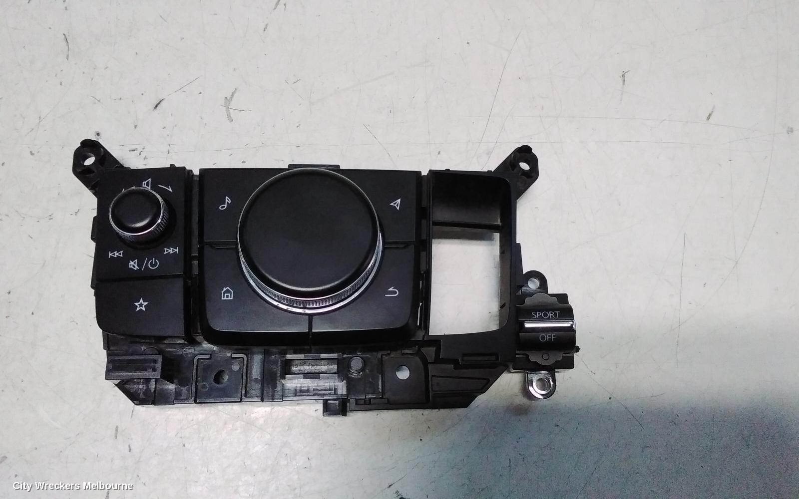 MAZDA 3 COMBINATION SWITCH, COMMAND CONTROLS, BP, 03/2019 ONWARDS