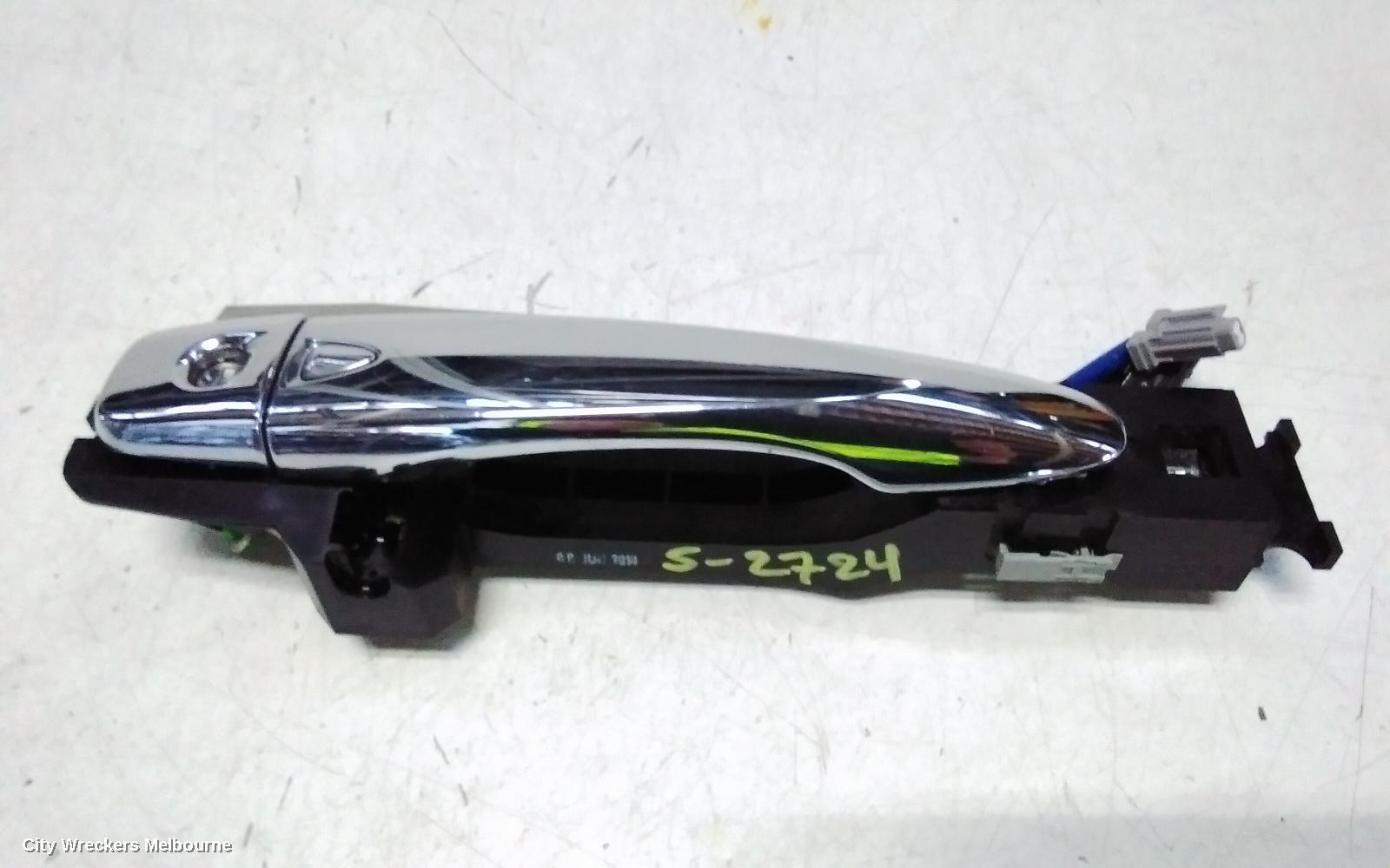 MERCEDES X CLASS DOOR HANDLE, X470, RH FRONT, OUTER, 02/2018 - 06/2020