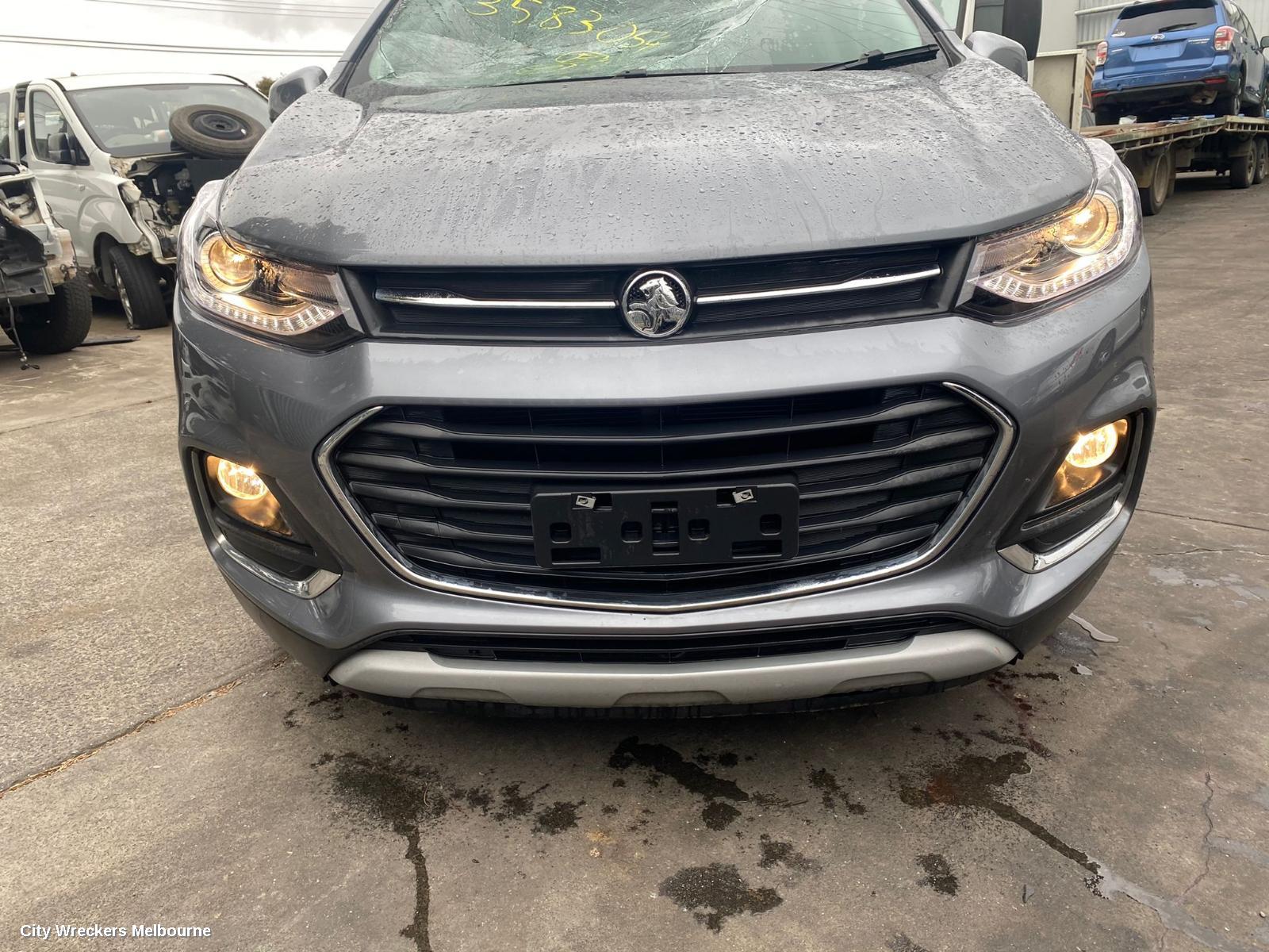 HOLDEN TRAX LEFT GUARD, TJ SERIES, W/ INDICATOR TYPE, 10/2016 - 12/2020