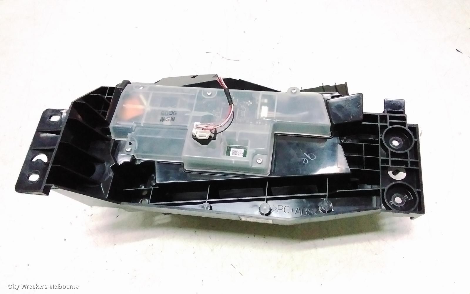 MAZDA 3 INSTRUMENT CLUSTER, HEADS UP DISPLAY UNIT, BP, 03/2019 ONWARDS