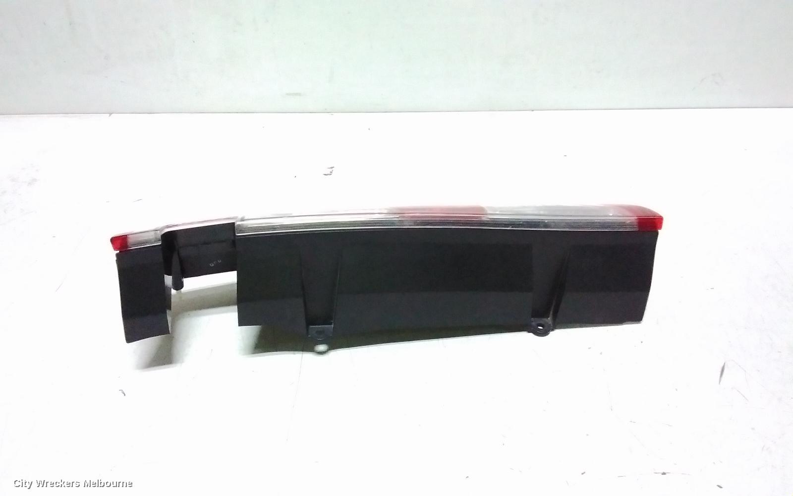 RENAULT KANGOO RIGHT TAILLIGHT, X61, IN BODY, W/ HALOGEN, BARN DOOR TYPE, 09/2013 - 02/2022