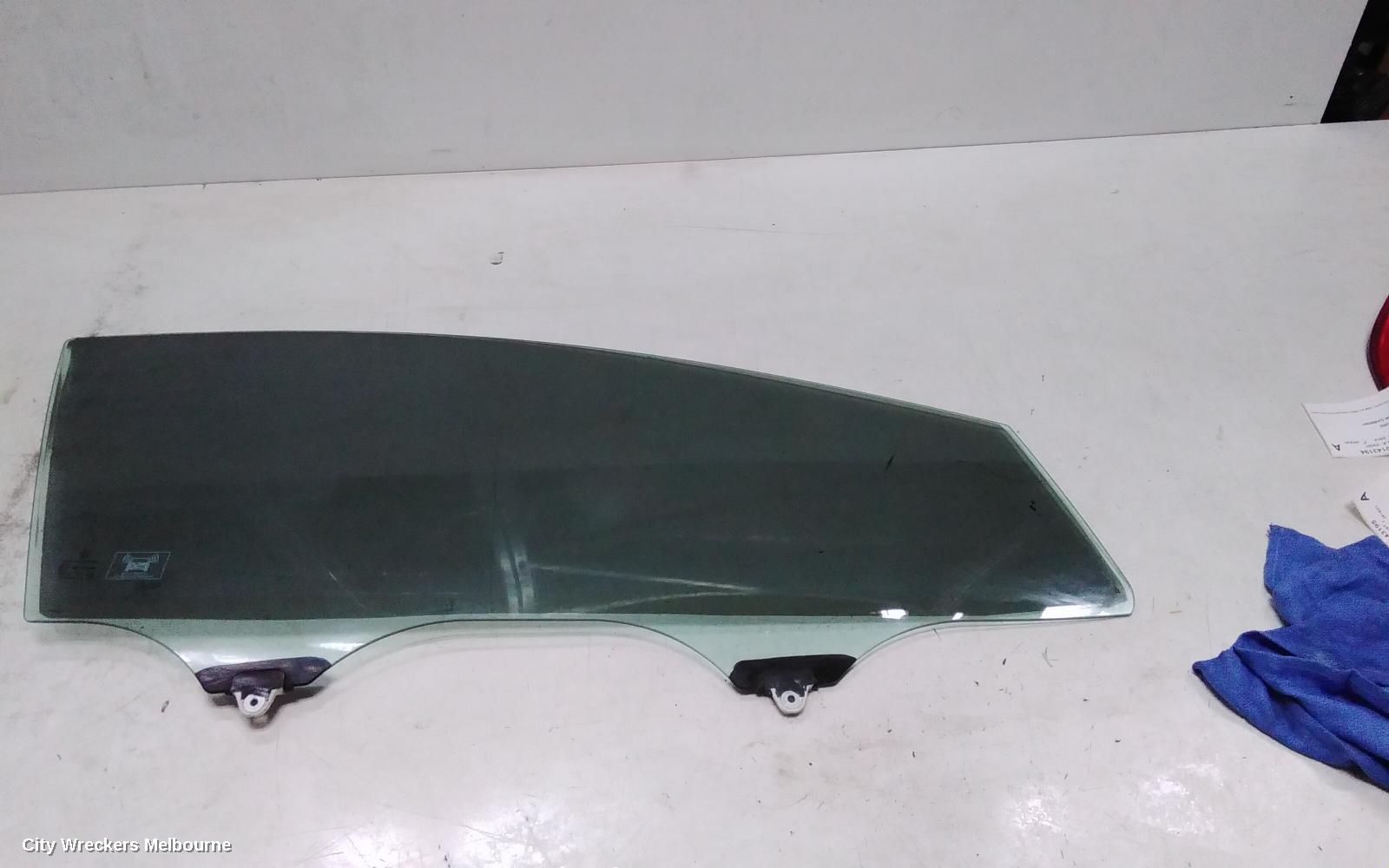 HONDA CIVIC RIGHT FRONT DOOR WINDOW, 9TH GEN, HATCH (VIN SSHFK), 02/2012 - 04/2016