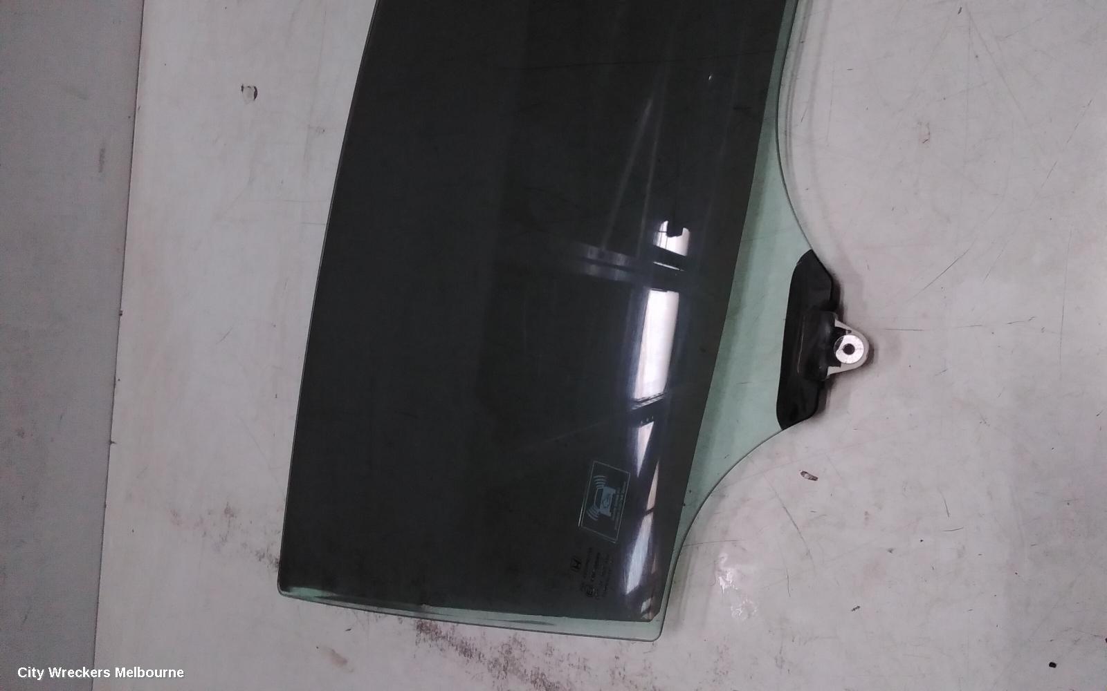 HONDA CIVIC RIGHT FRONT DOOR WINDOW, 9TH GEN, HATCH (VIN SSHFK), 02/2012 - 04/2016