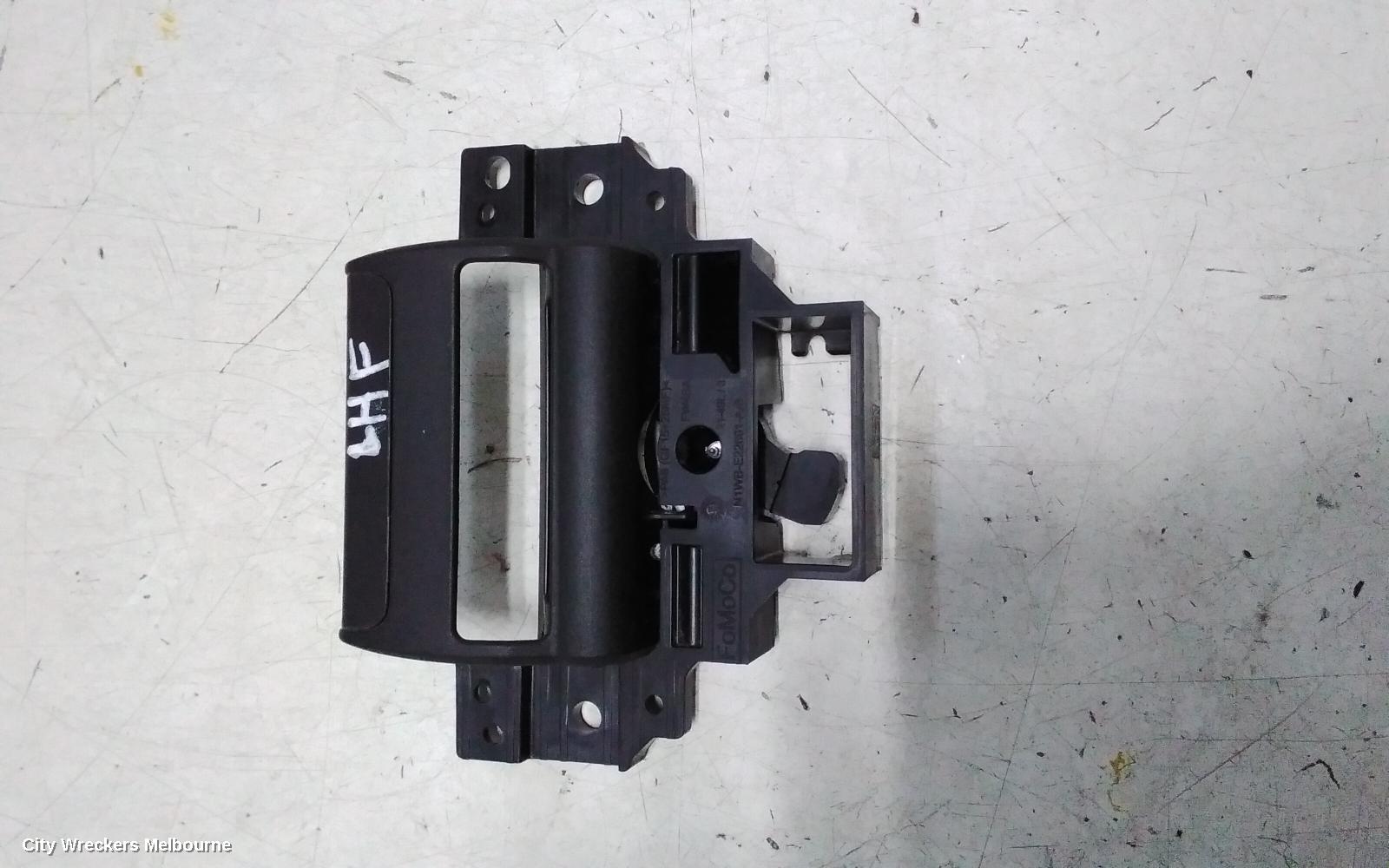 FORD RANGER DOOR HANDLE, RA, LH FRONT, OUTER, COLOUR CODED, NON KEYLESS ENTRY TYPE, 05/2022 ONWARDS