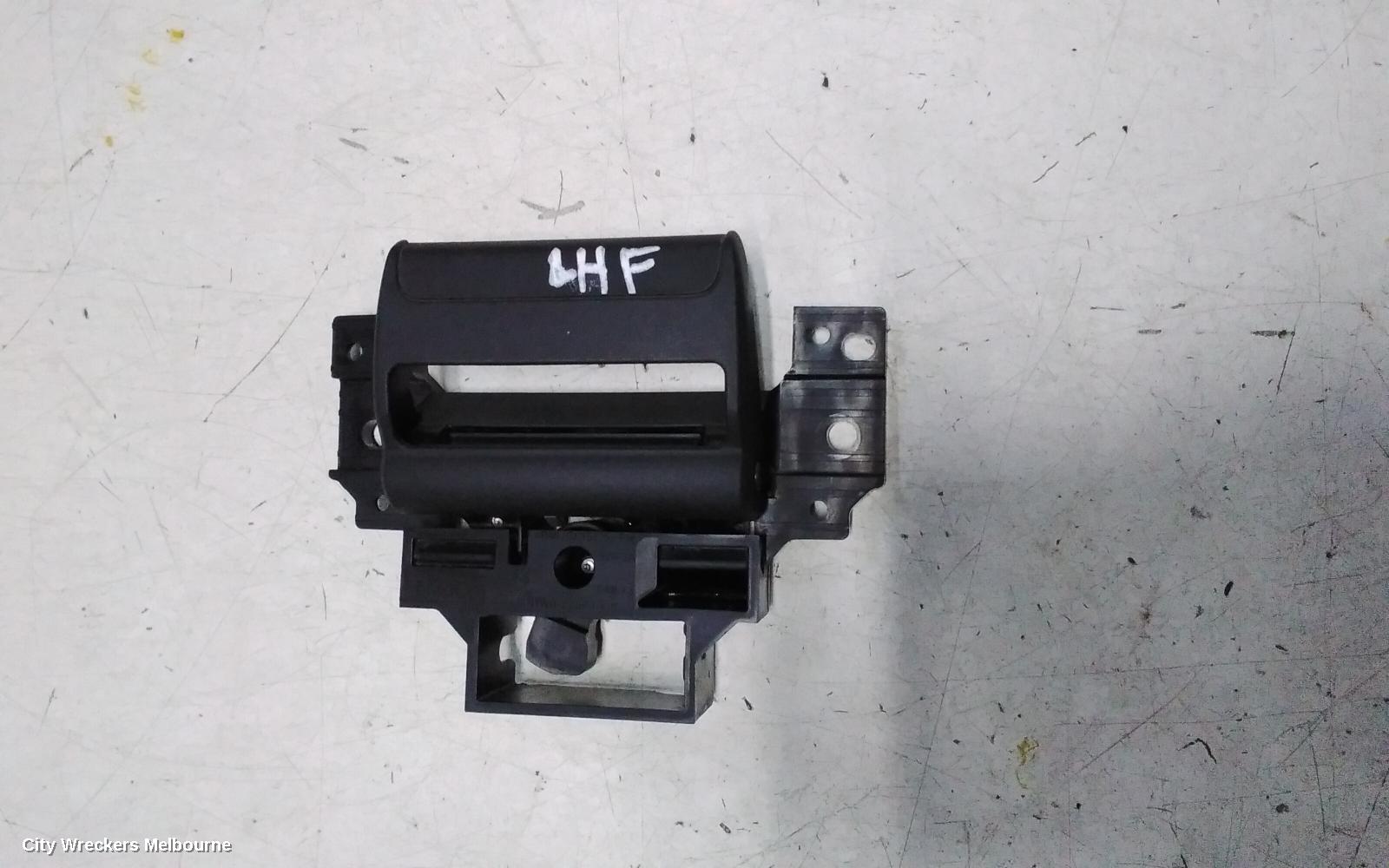 FORD RANGER DOOR HANDLE, RA, LH FRONT, OUTER, COLOUR CODED, NON KEYLESS ENTRY TYPE, 05/2022 ONWARDS