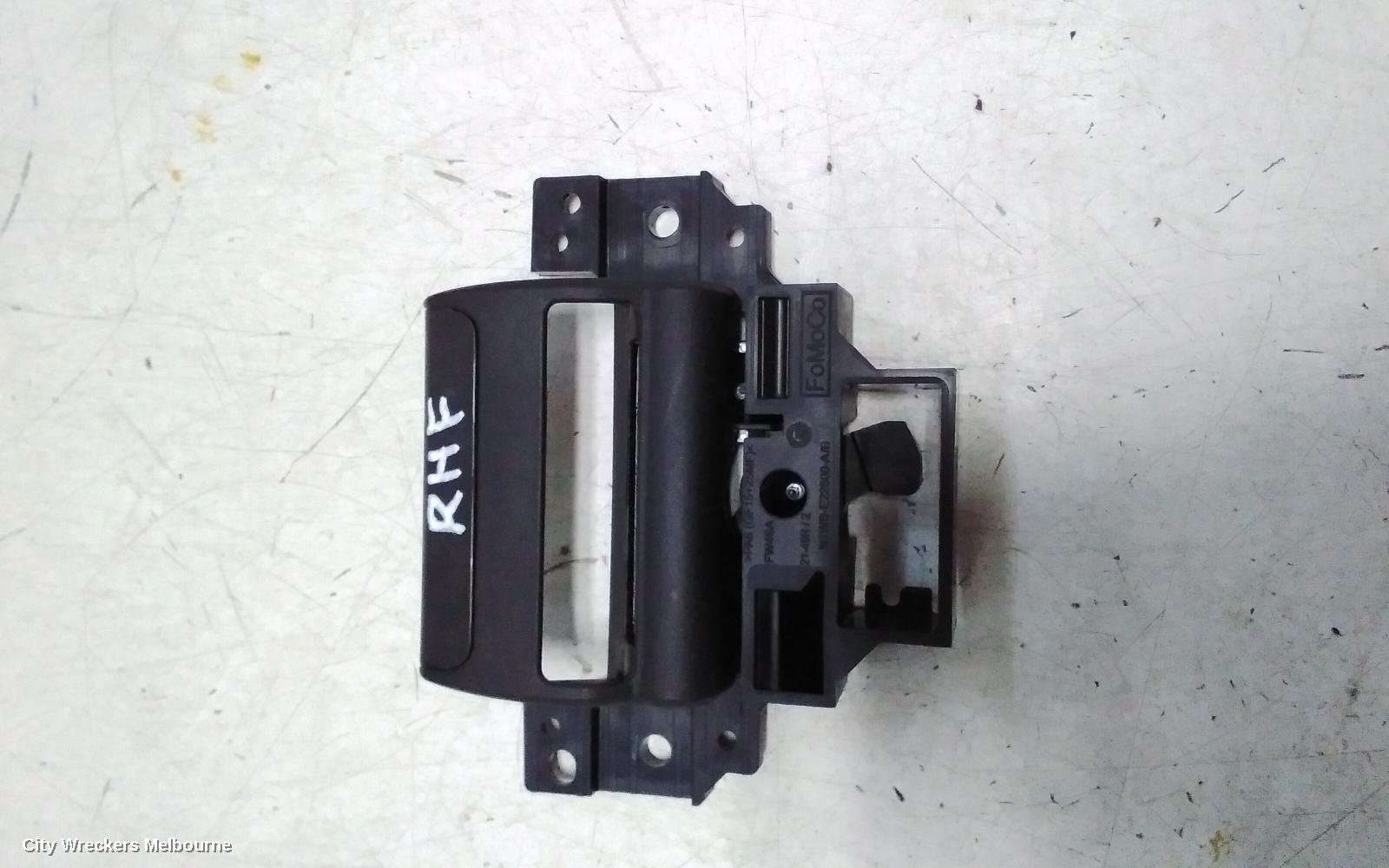 FORD RANGER DOOR HANDLE, RA, RH FRONT, OUTER, COLOUR CODED, NON KEYLESS ENTRY TYPE, 05/2022 ONWARDS