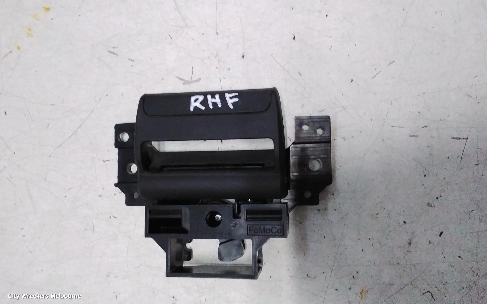 FORD RANGER DOOR HANDLE, RA, RH FRONT, OUTER, COLOUR CODED, NON KEYLESS ENTRY TYPE, 05/2022 ONWARDS