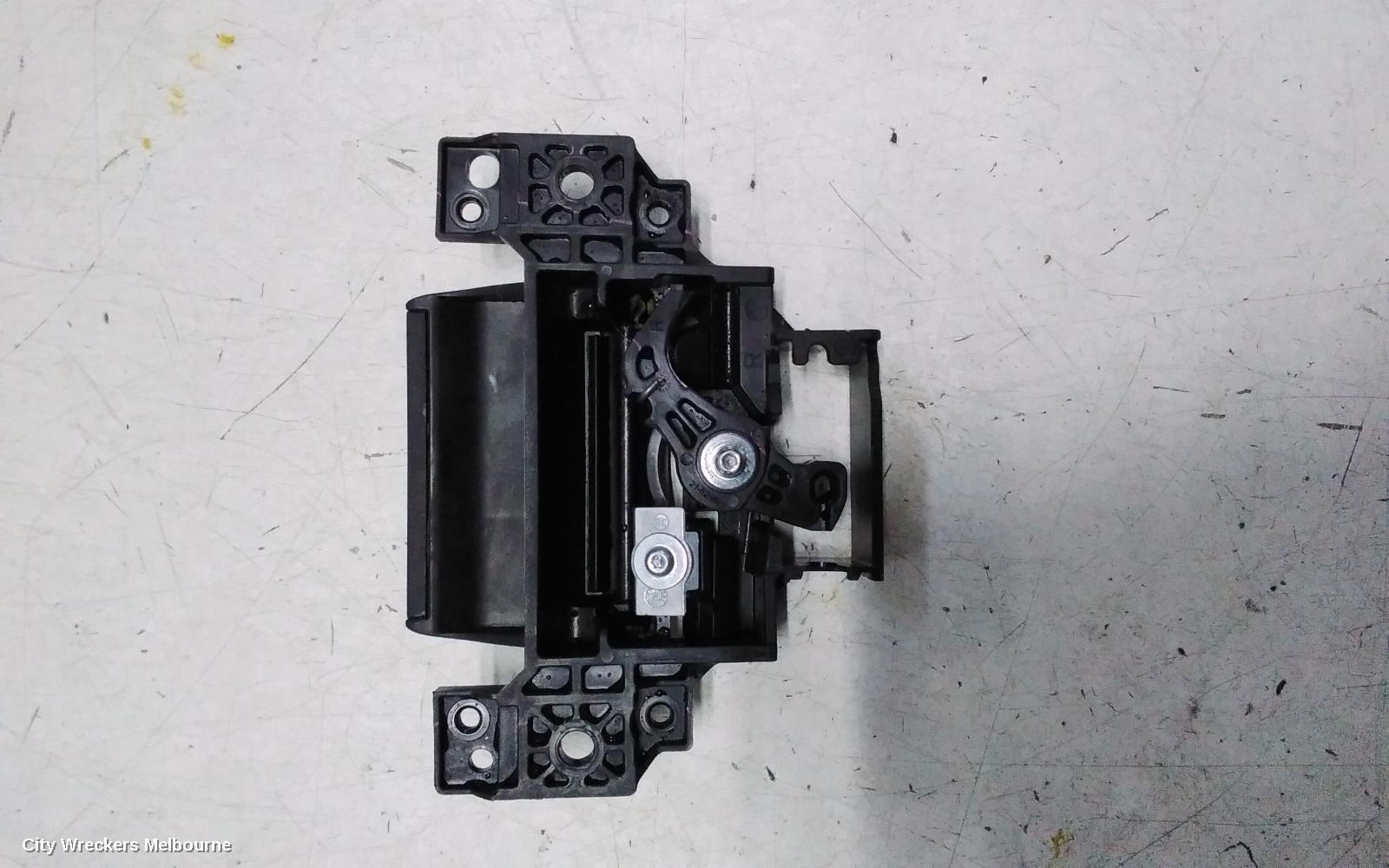 FORD RANGER DOOR HANDLE, RA, RH FRONT, OUTER, COLOUR CODED, NON KEYLESS ENTRY TYPE, 05/2022 ONWARDS