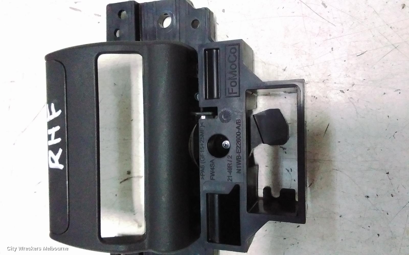 FORD RANGER DOOR HANDLE, RA, RH FRONT, OUTER, COLOUR CODED, NON KEYLESS ENTRY TYPE, 05/2022 ONWARDS