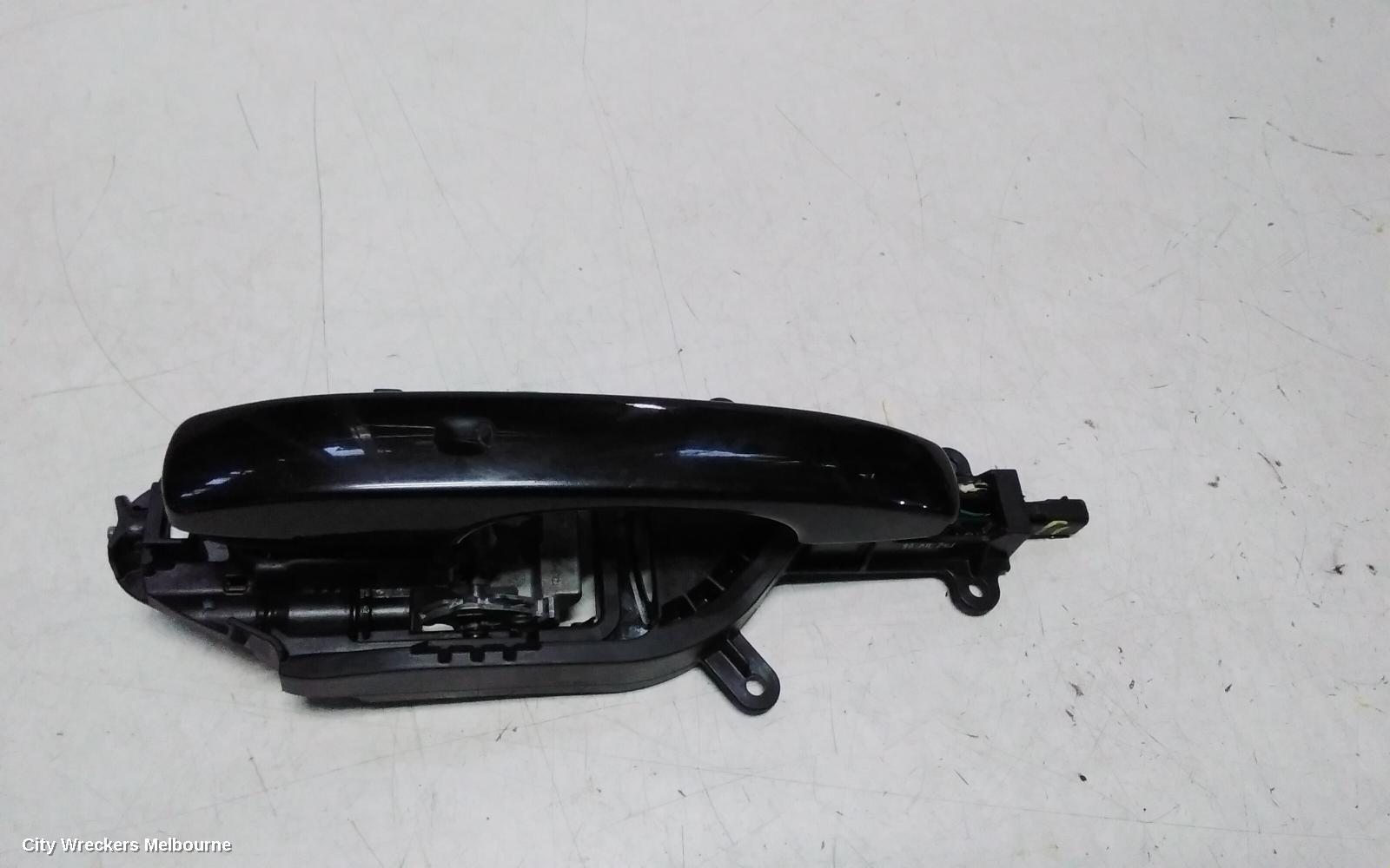 FORD RANGER DOOR HANDLE, RA, LH FRONT, INNER, 05/2022 ONWARDS