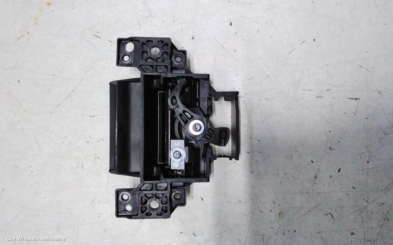 FORD RANGER DOOR HANDLE, RA, RH REAR, INNER, DUAL CAB, 05/2022 ONWARDS