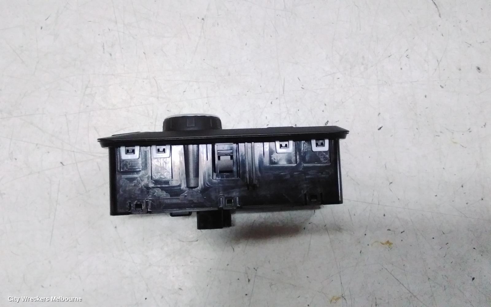 FORD RANGER COMBINATION SWITCH, HEADLAMP SWITCH (DASH MOUNTED), W/ FRONT FOGLAMP, RA, 05/2022 ONWARDS
