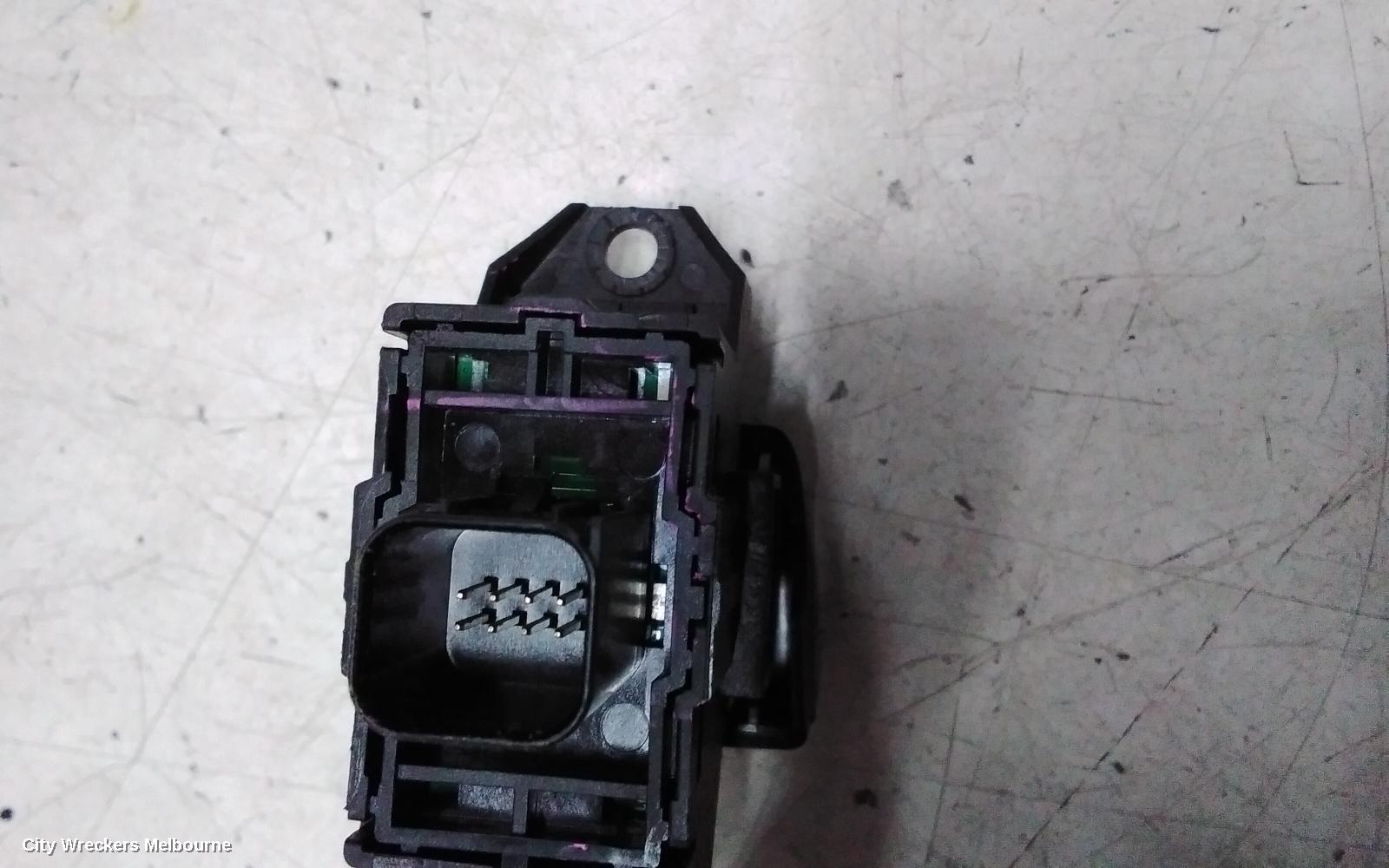 FORD RANGER COMBINATION SWITCH, ELECT PARK BRAKE SWITCH, RA, 05/2022 ONWARDS