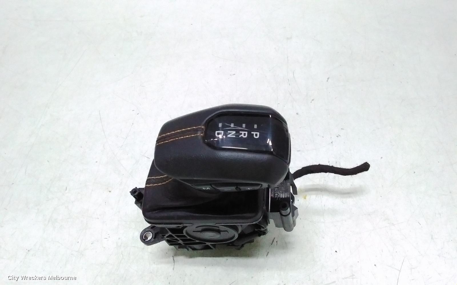 FORD RANGER GEAR STICK/SHIFTER, RA, GEAR SHIFTER, AUTO T/M, DIESEL, 3.0, TURBO, W/ BLACK STITCHING TYPE, 05/2022 ONWARDS