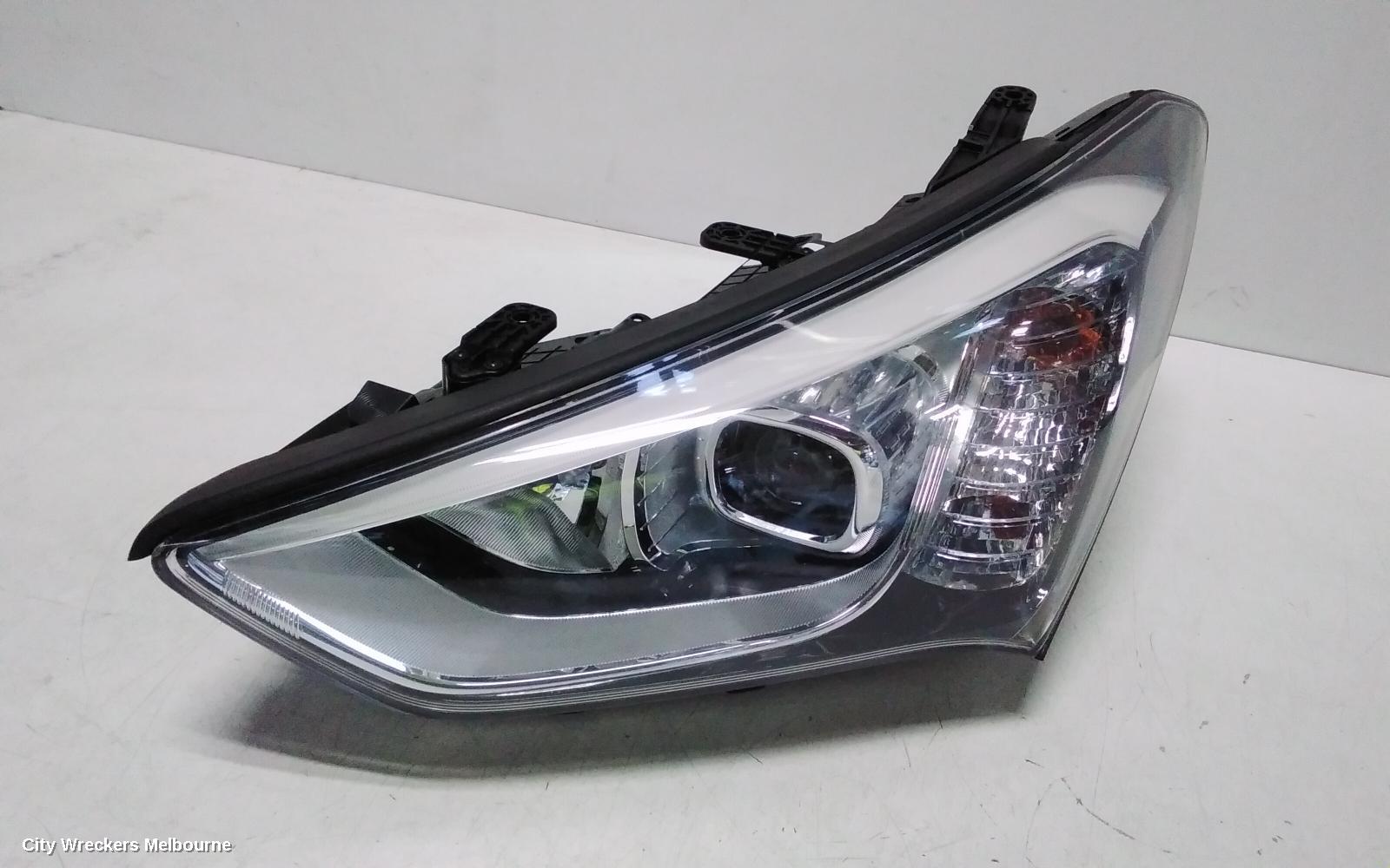 HYUNDAI SANTA FE LEFT HEADLAMP, DM, HALOGEN TYPE, 06/2012 - 05/2015