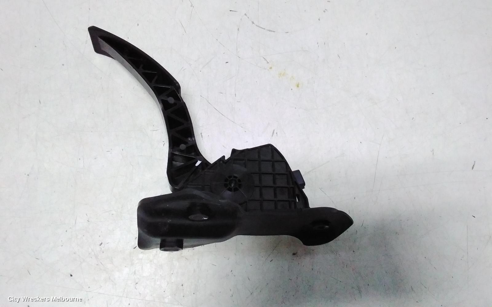 FORD RANGER PEDAL ASSEMBLY, RA, ACCELERATOR PEDAL, 05/2022 ONWARDS