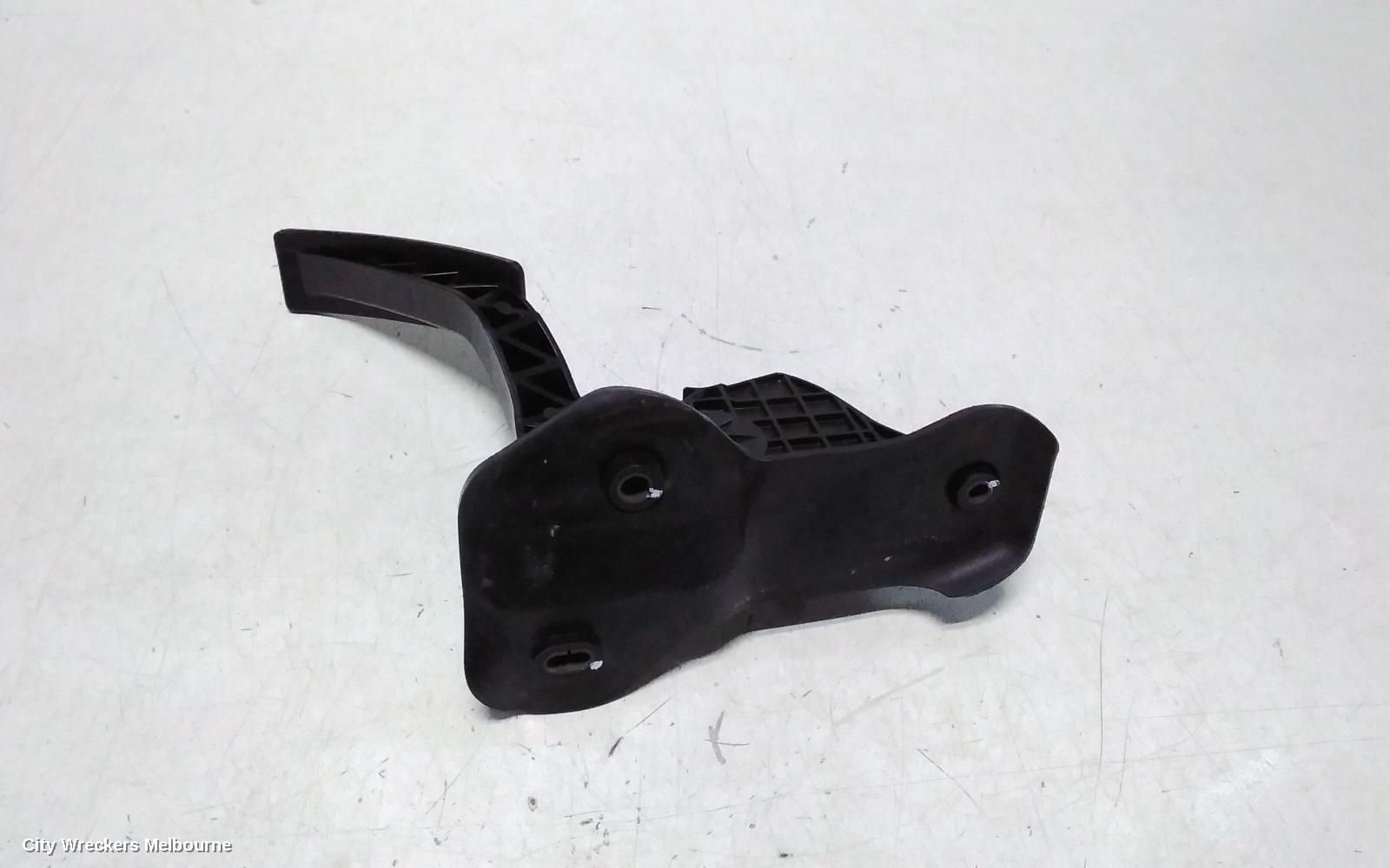 FORD RANGER PEDAL ASSEMBLY, RA, ACCELERATOR PEDAL, 05/2022 ONWARDS