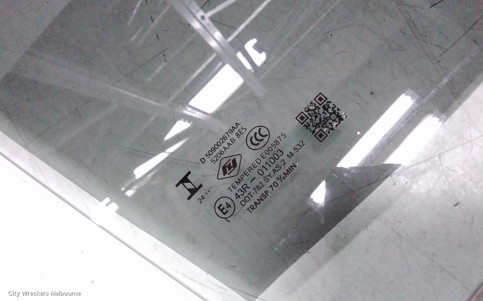 CHERY TIGGO 4 RIGHT FRONT DOOR WINDOW, 1ST GEN, 06/2024 ONWARDS