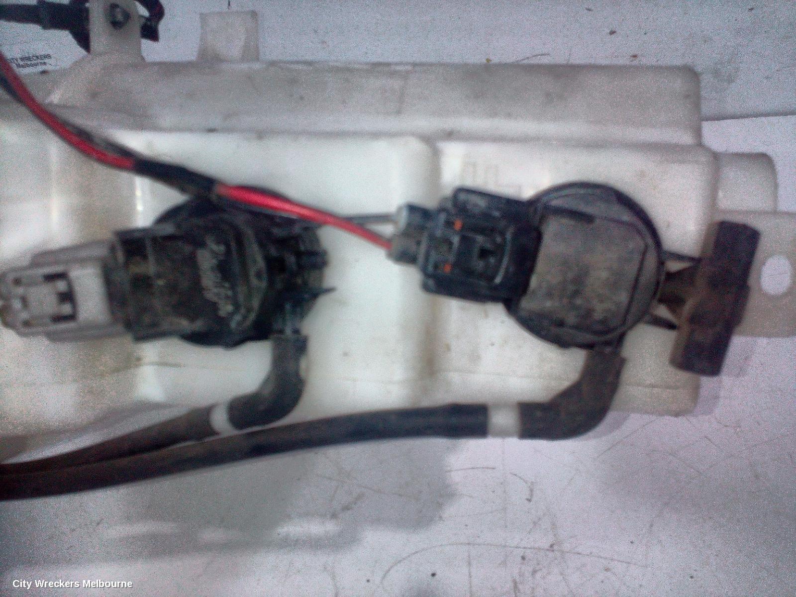 MAZDA CX9 WASHER BOTTLE, TB, NON H/LAMP WASHER TYPE, 10/2012 - 12/2015
