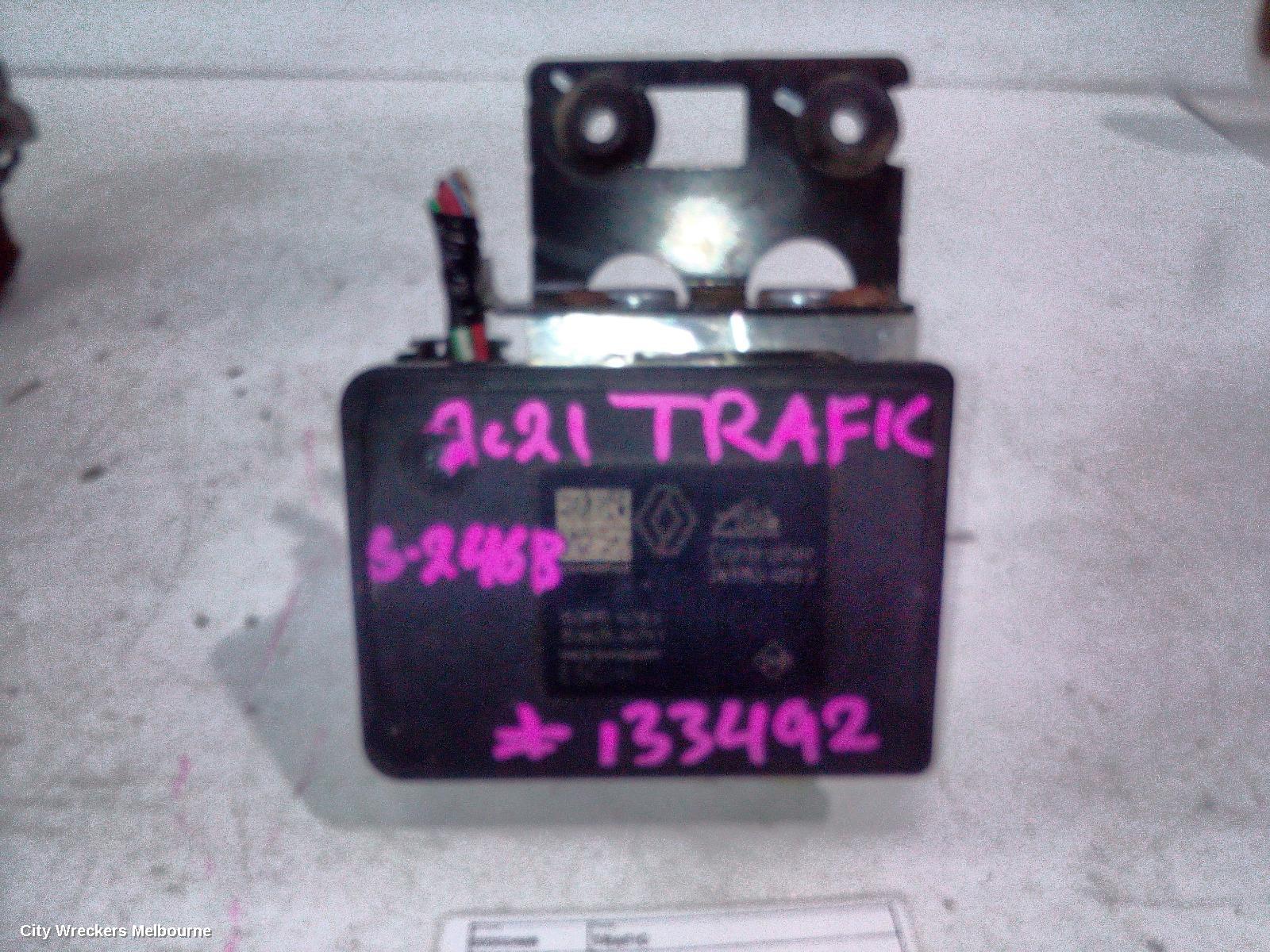 RENAULT TRAFIC ABS PUMP/MODULATOR, X82, P/N 476601418R, 01/2015 ONWARDS