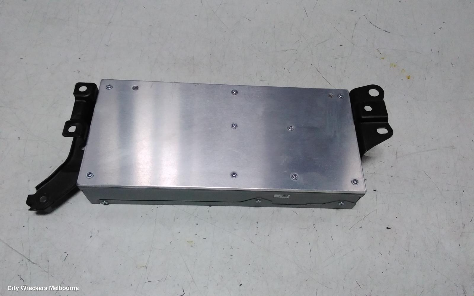TOYOTA PRADO RADIO/CD/DVD/SAT/TV, AMPLIFIER, 9 & 12 SPEAKERS, 150 SERIES, 08/2009 - 11/2023