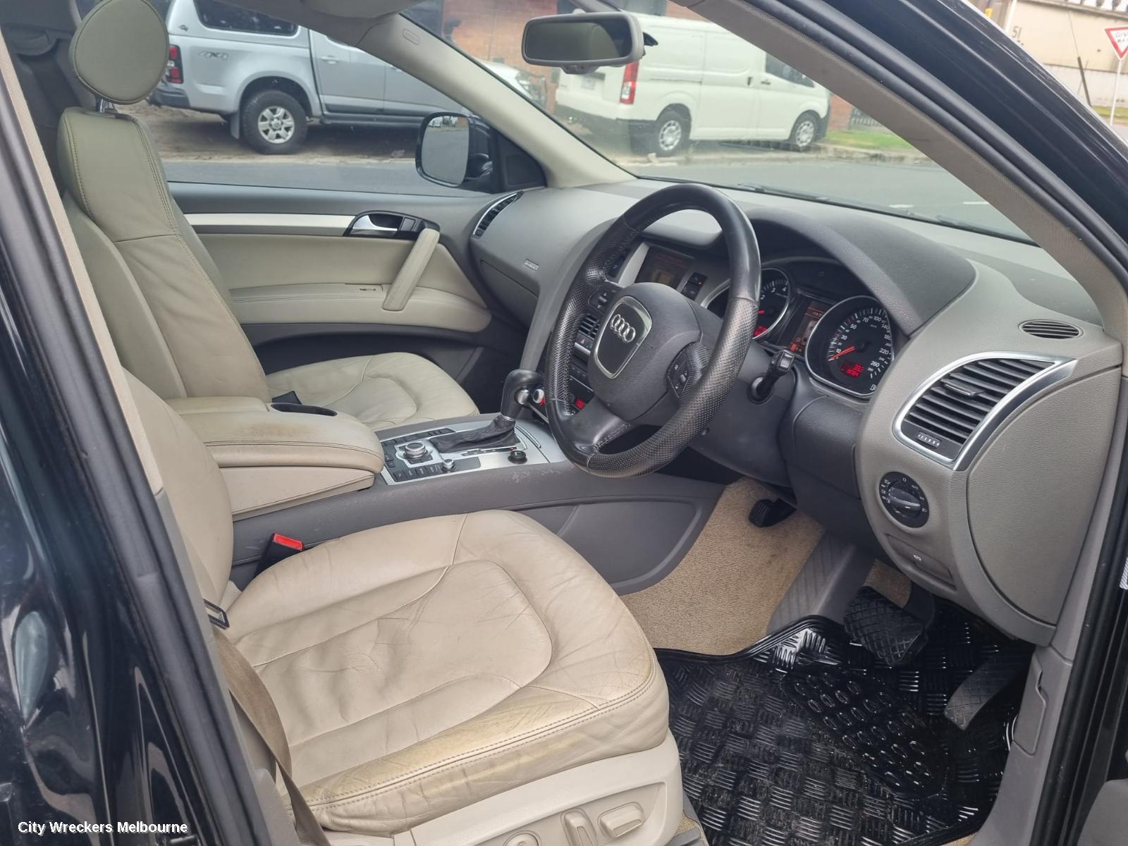 AUDI Q7 RADIO/CD/DVD/SAT/TV, TV TUNER, 4L, 09/2006 - 08/2015