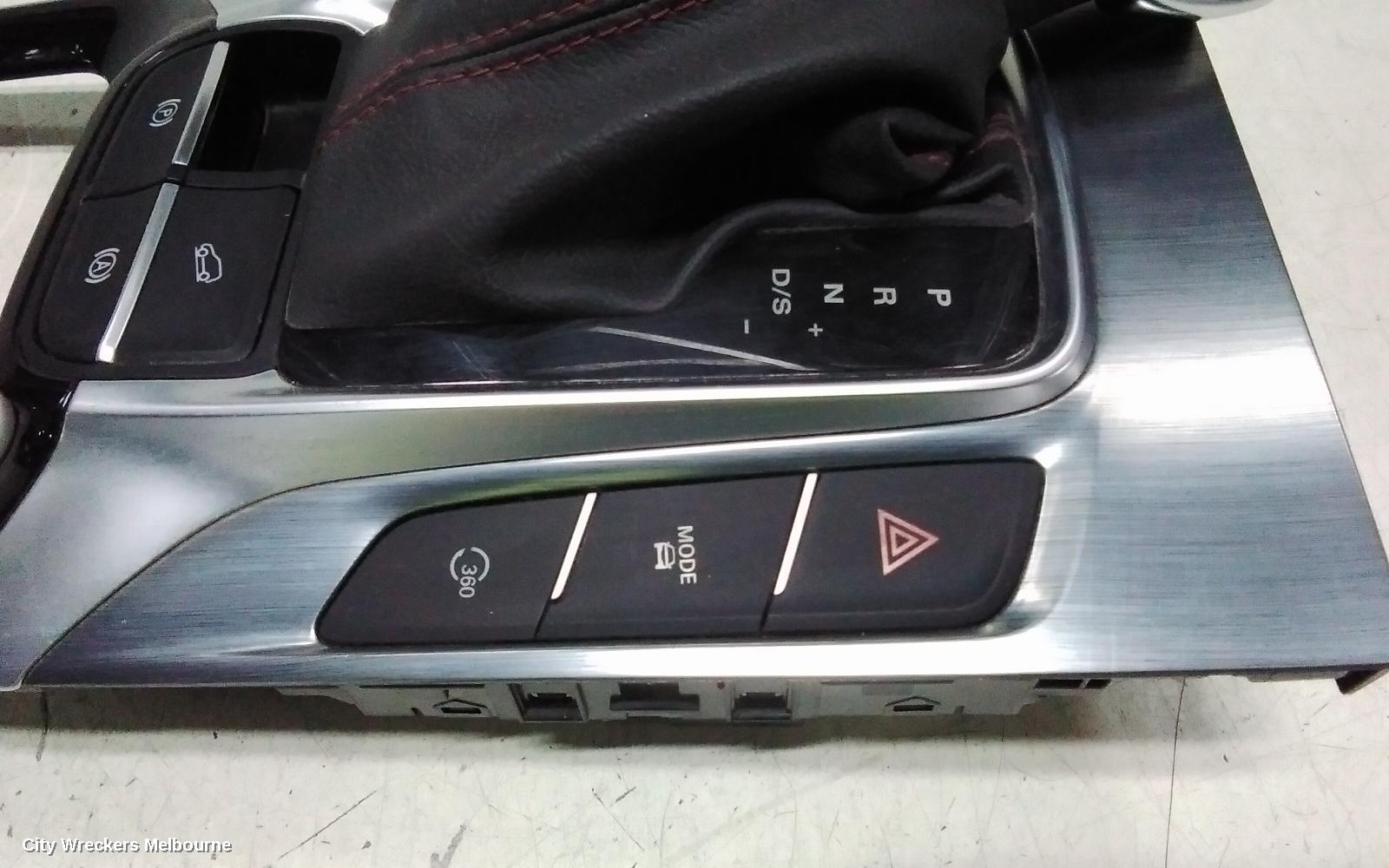 MG HS TRIM PANEL, SAS23, 08/2019 - 12/2024