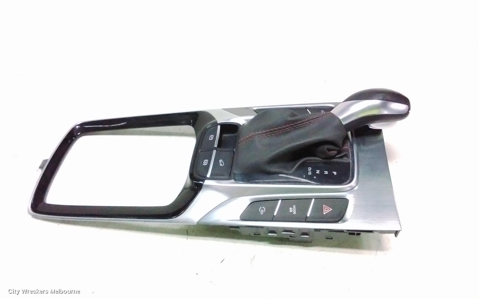 MG HS TRIM PANEL, SAS23, 08/2019 - 12/2024
