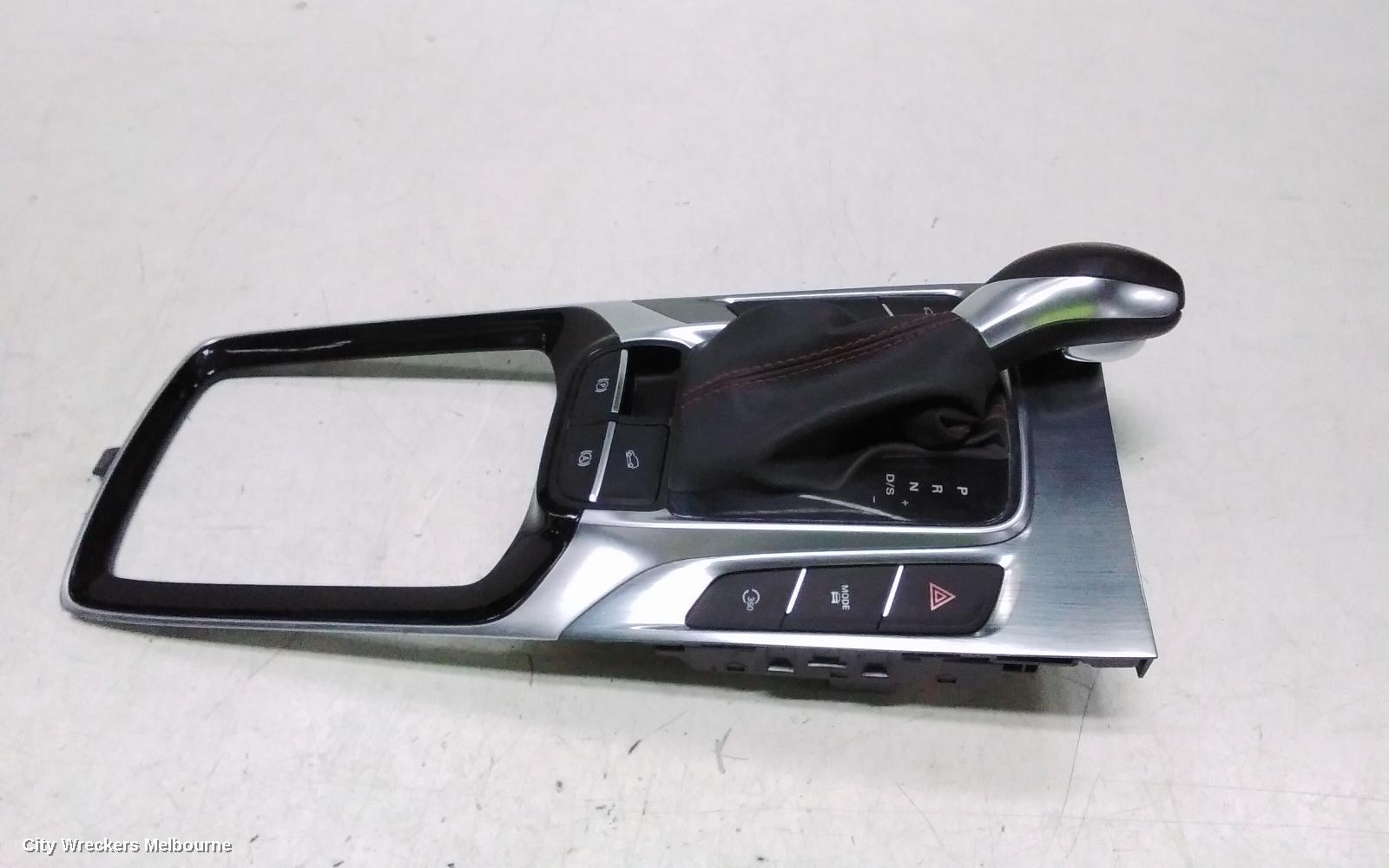 MG HS TRIM PANEL, SAS23, 08/2019 - 12/2024