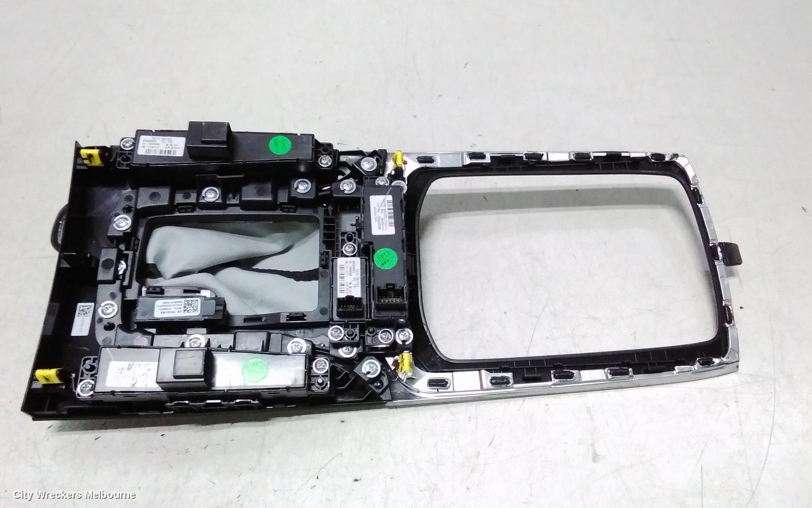 MG HS TRIM PANEL, SAS23, 08/2019 - 12/2024