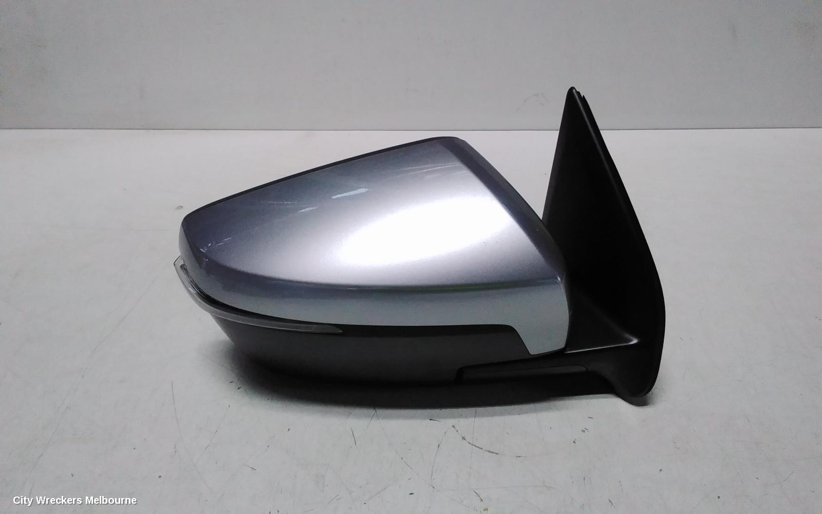 ISUZU DMAX RIGHT DOOR MIRROR, RG, COLOUR CODED, MANUAL FOLD, NON HEATED TYPE, 07/2020 ONWARDS