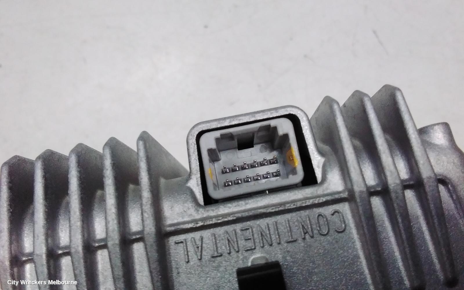 MITSUBISHI ASX REVERSE CAMERA, FRONT CAMERA & CONTROL UNIT (WINDSCREEN MOUNTED), XC-XD, 07/2017 ONWARDS