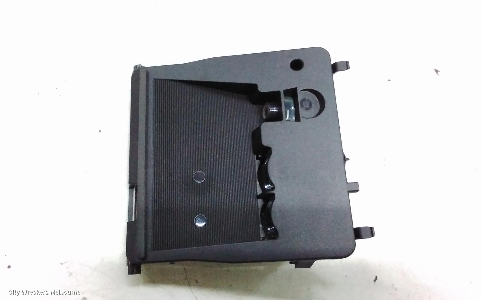 MITSUBISHI ASX REVERSE CAMERA, FRONT CAMERA & CONTROL UNIT (WINDSCREEN MOUNTED), XC-XD, 07/2017 ONWARDS