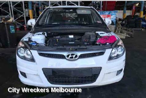 HYUNDAI I30 GRILLE, RADIATOR GRILLE, FD, 09/2007 - 04/2012