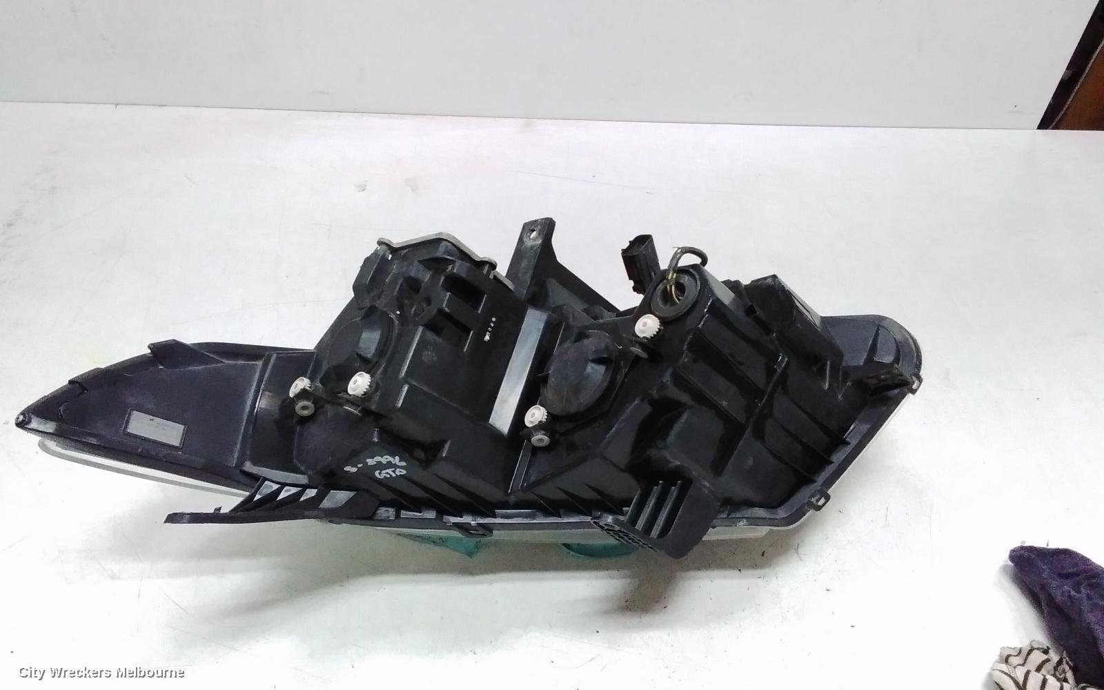 LDV G10 RIGHT HEADLAMP, SV7A, WAGON, XENON TYPE, 04/2015 - 08/2022