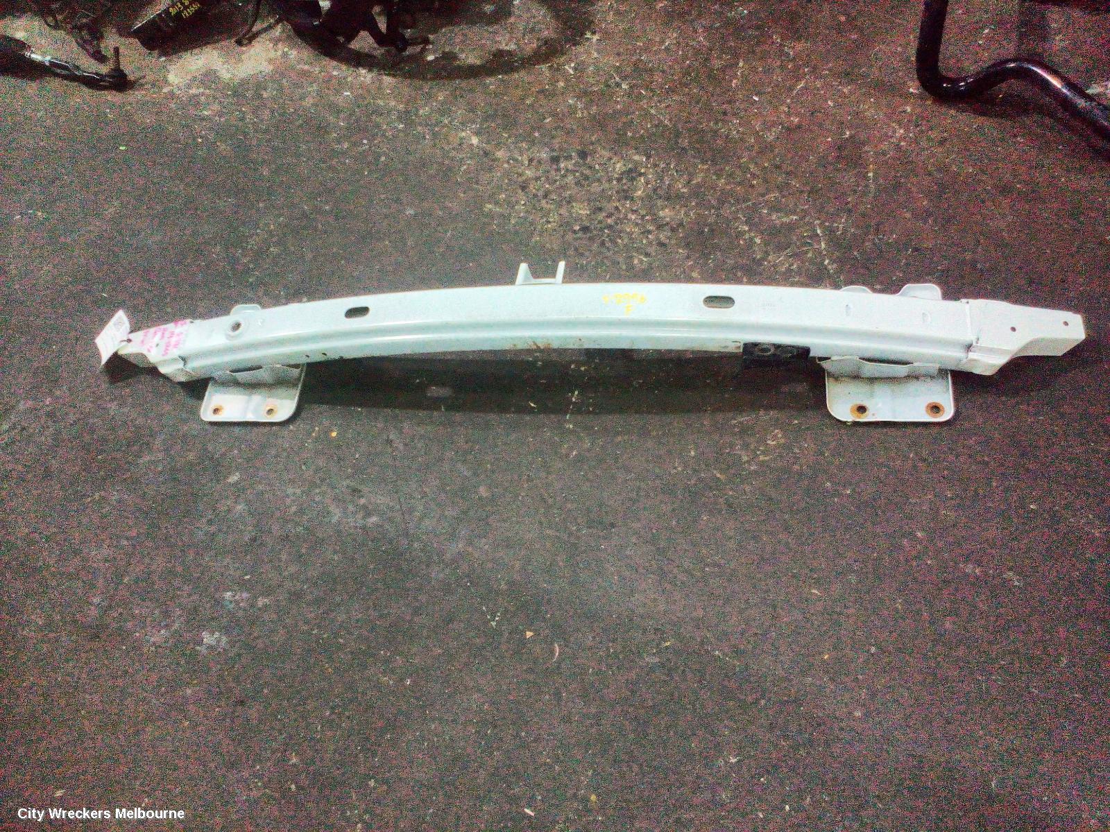 LDV G10 F/BAR REINFORC/BRACK, MAIN REINFORCEMENT, SV7C, WAGON/VAN, 04/2015 ONWARDS
