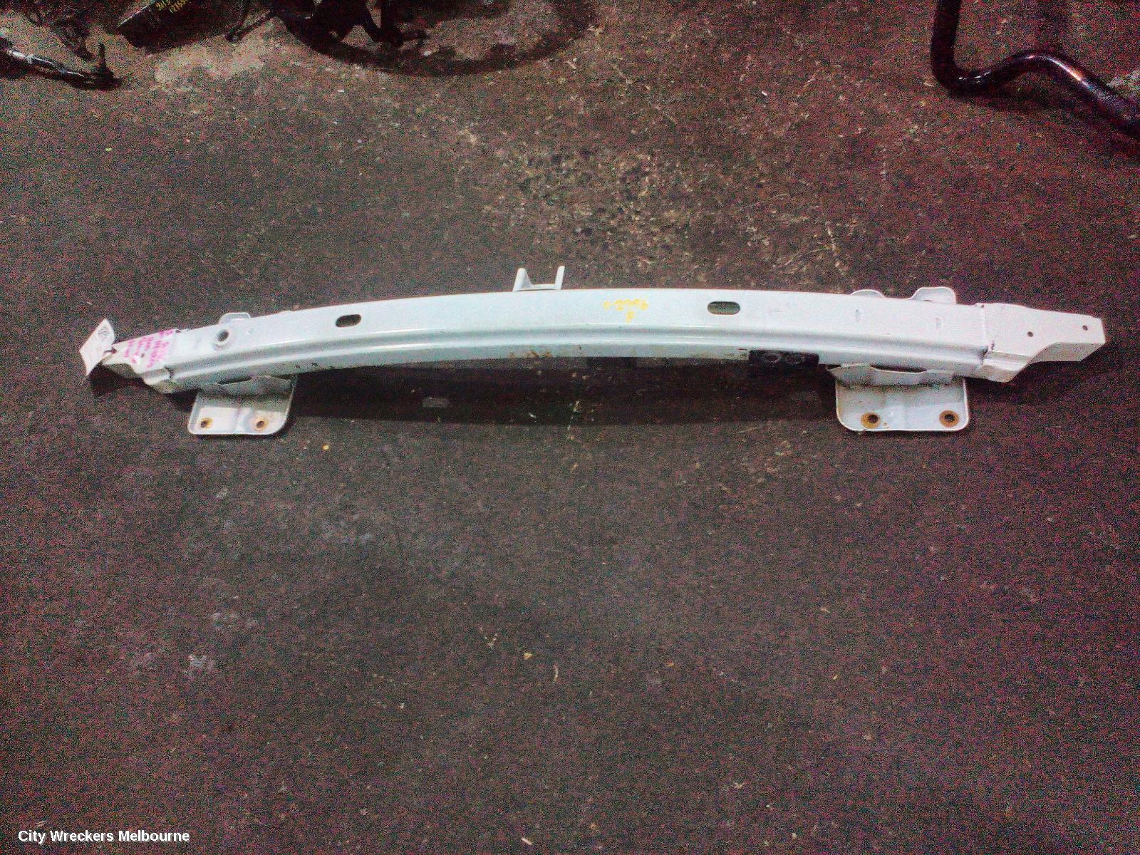 LDV G10 F/BAR REINFORC/BRACK, MAIN REINFORCEMENT, SV7C, WAGON/VAN, 04/2015 ONWARDS