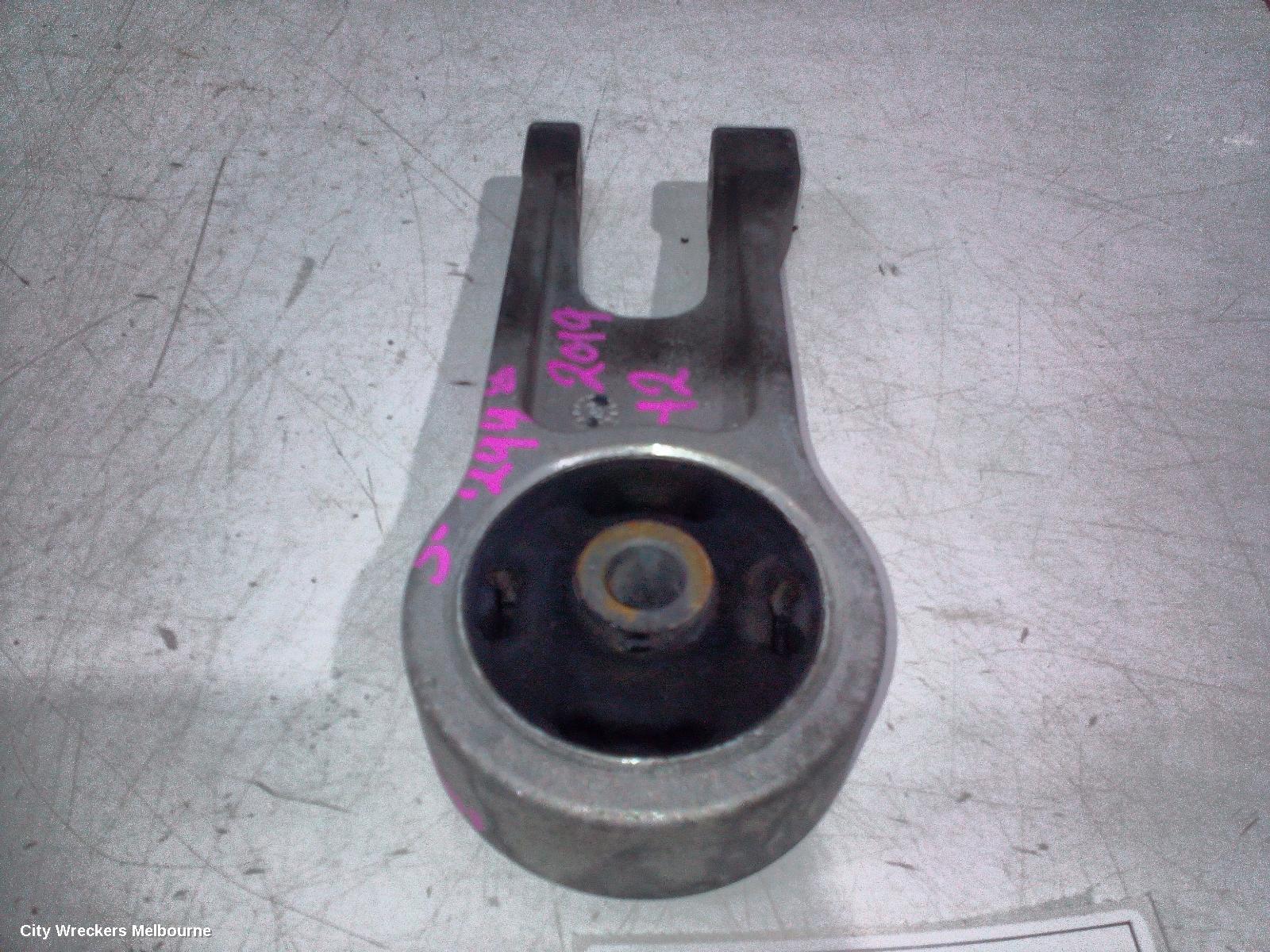 HAVAL H2 MOUNT, 06/2015 - 02/2021